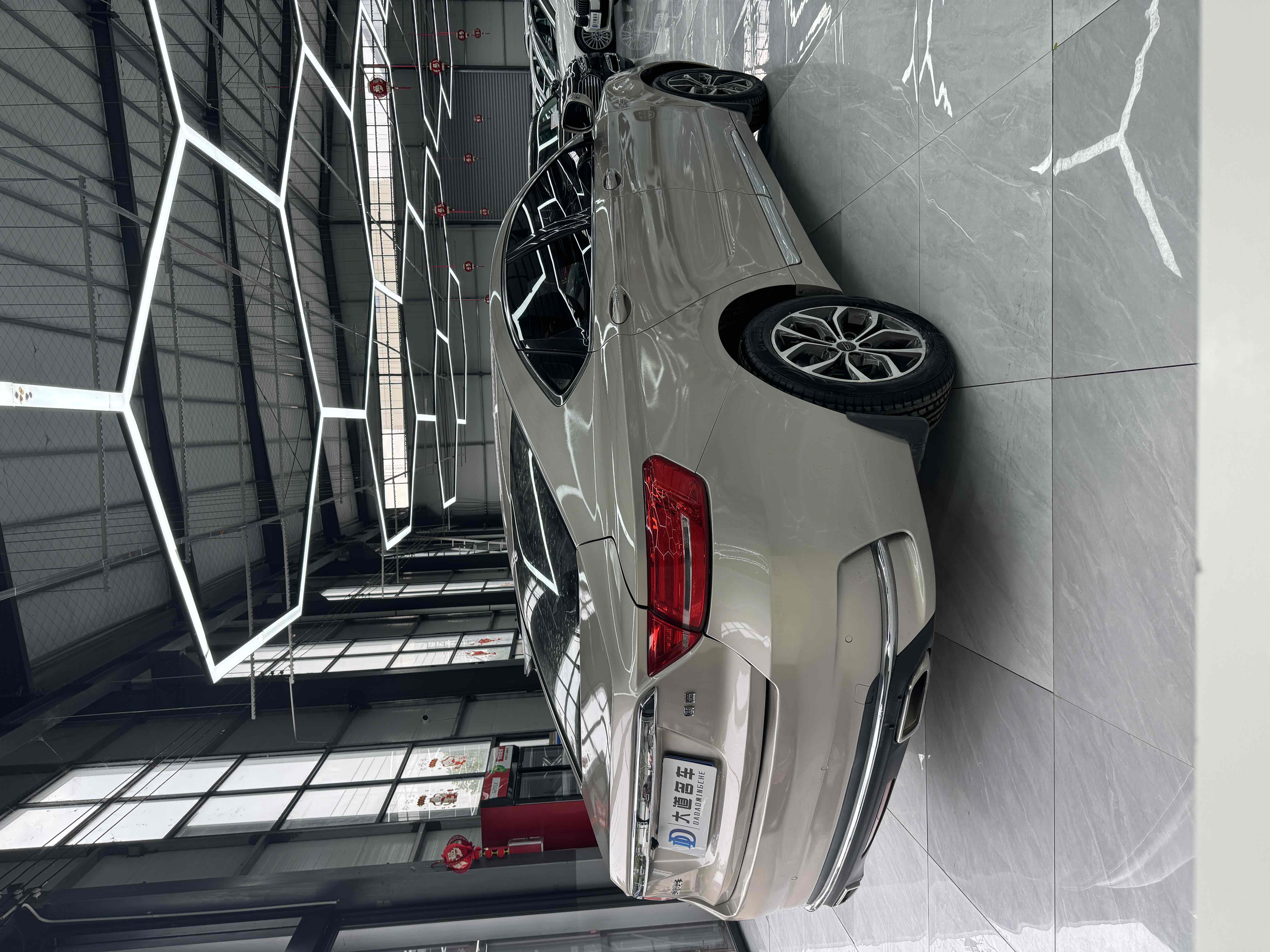 GEELY Ulion 2018 #6 GEELY Ulion 2018 immagine di auto #6