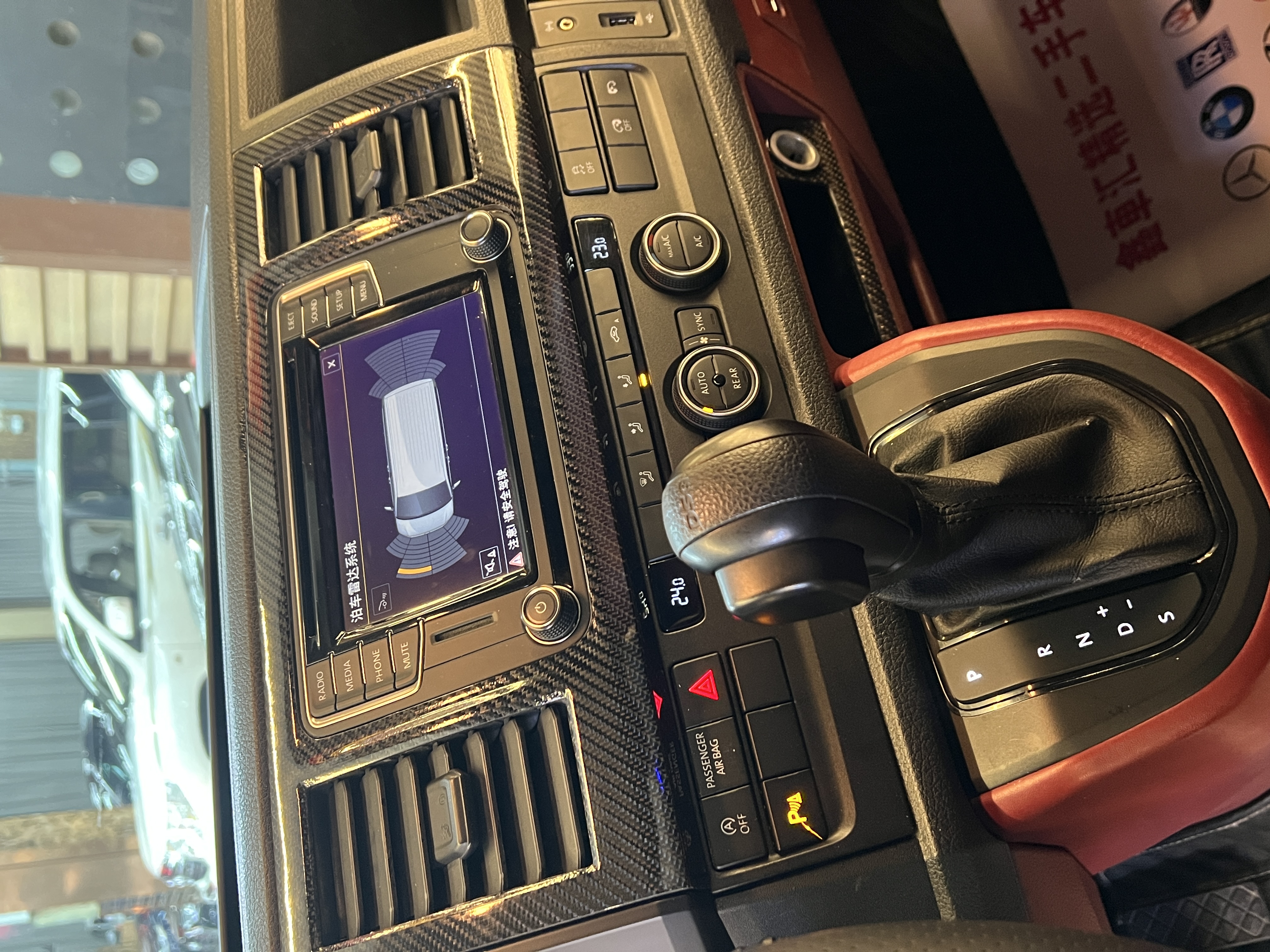 Volkswagen Caravelle 2018 #6 Volkswagen Caravelle 2018 car image #6