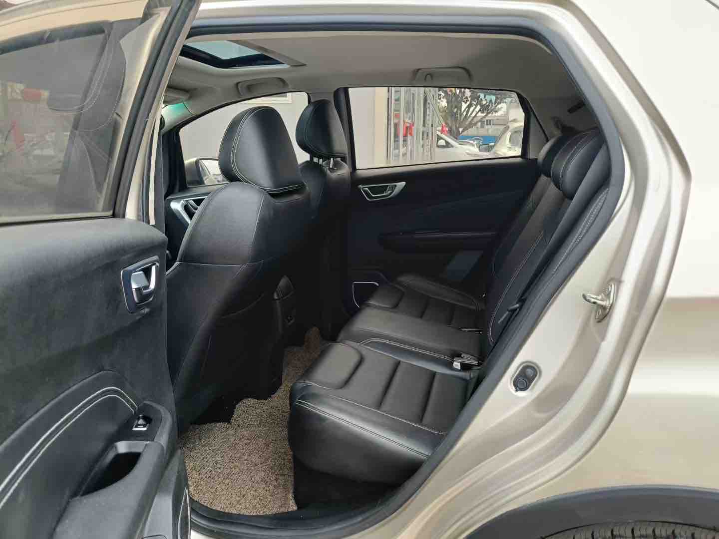 Vision X3 2019 car image #6