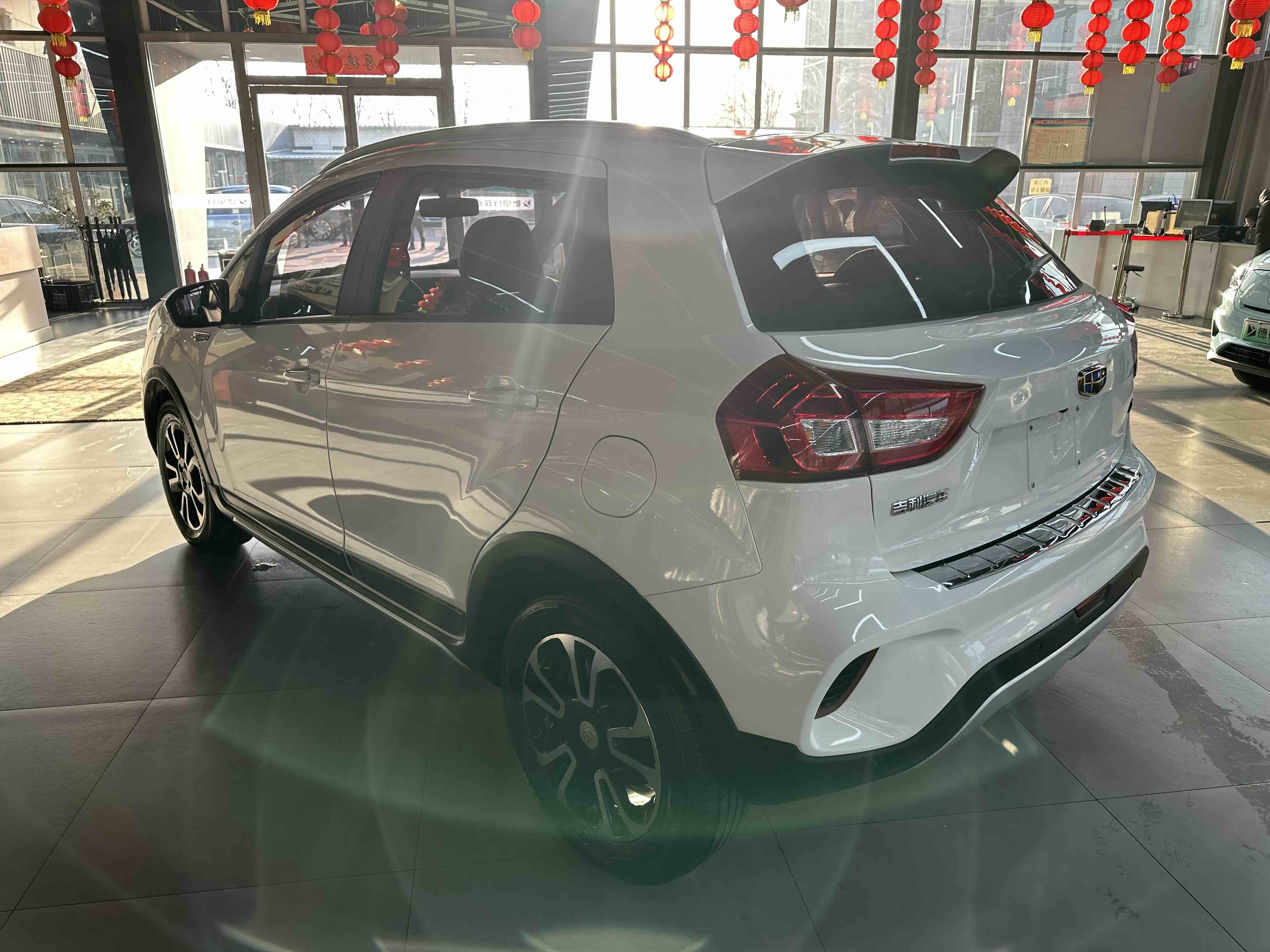 Vision X3 2019 immagine di auto #6