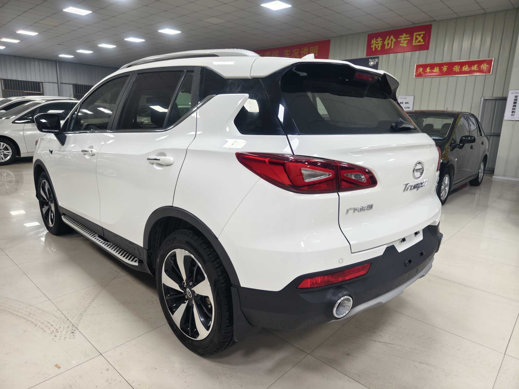 GAC Trumpchi GS3 2018 #6 GAC Trumpchi GS3 2018 car image #6