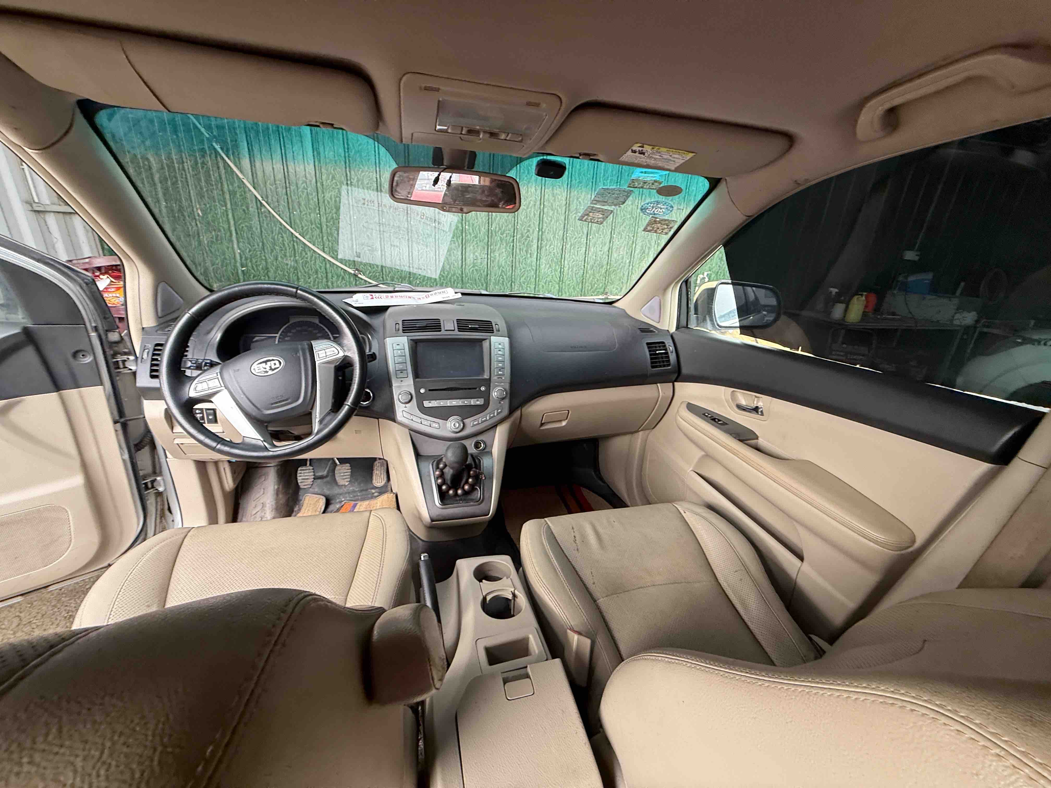 BYD S6 2012 car image #6