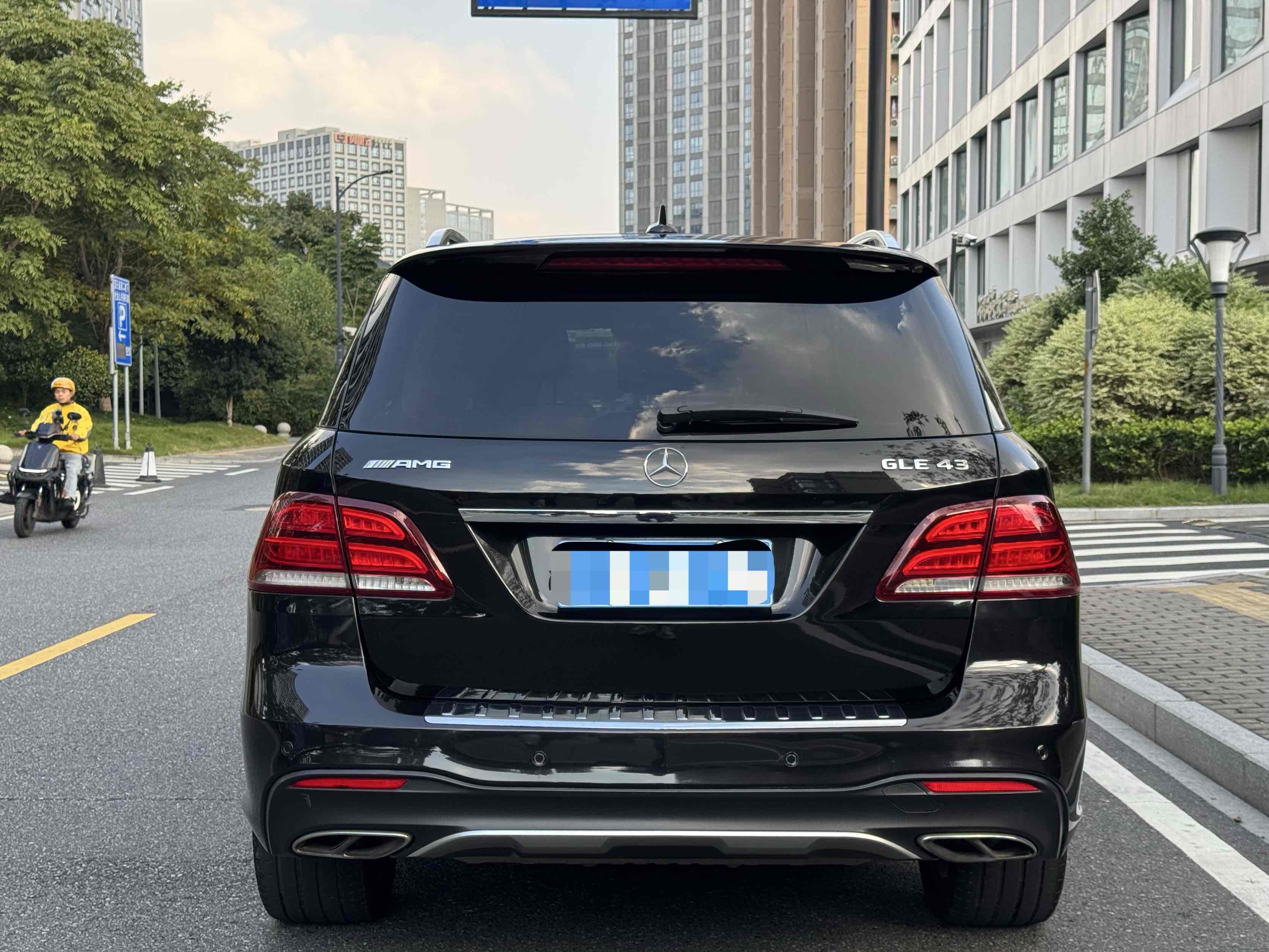 Mercedes-Benz GLE AMG 2017 car image #6