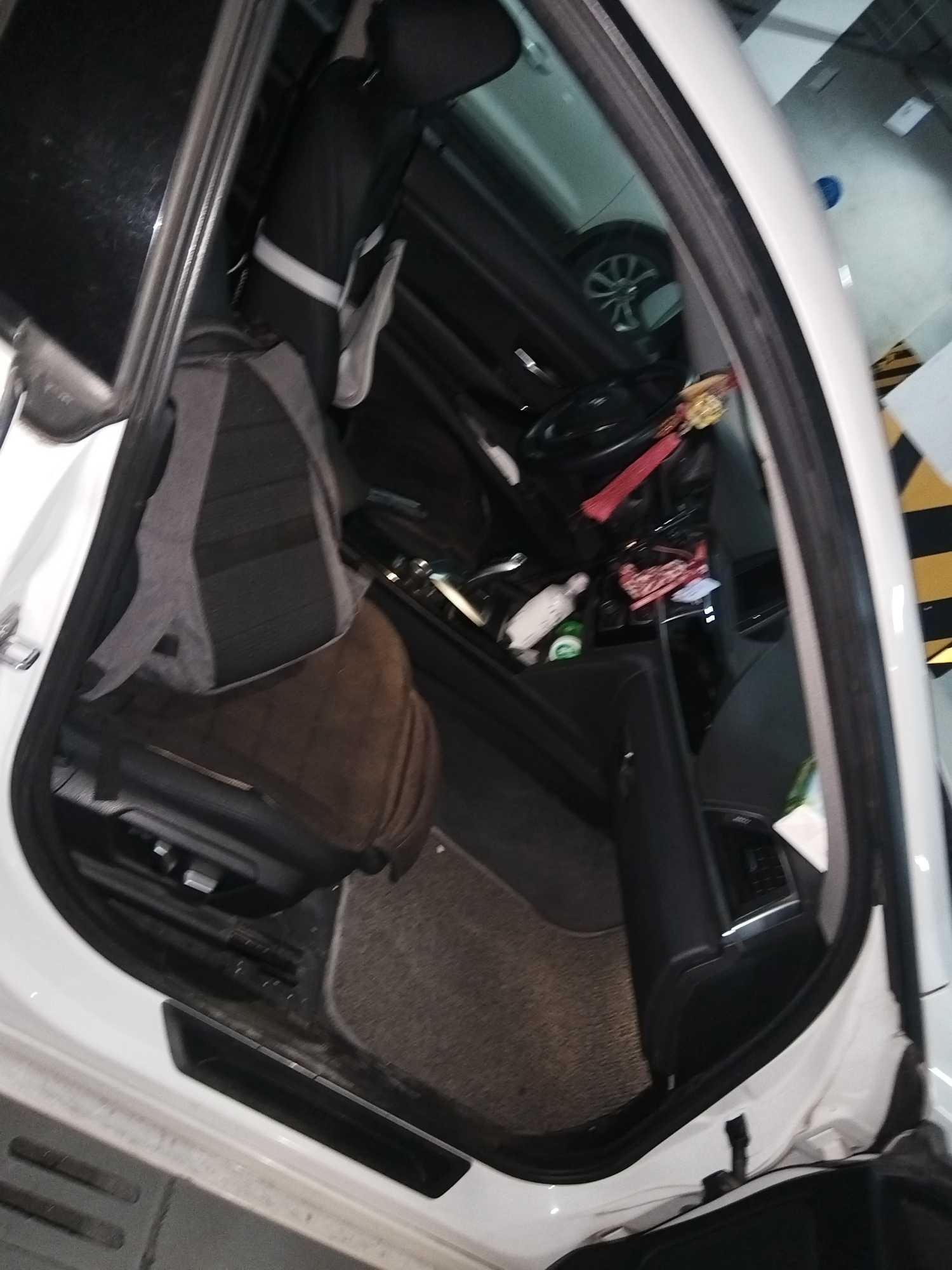 BMW 3 Series GT 2018 immagine di auto #6