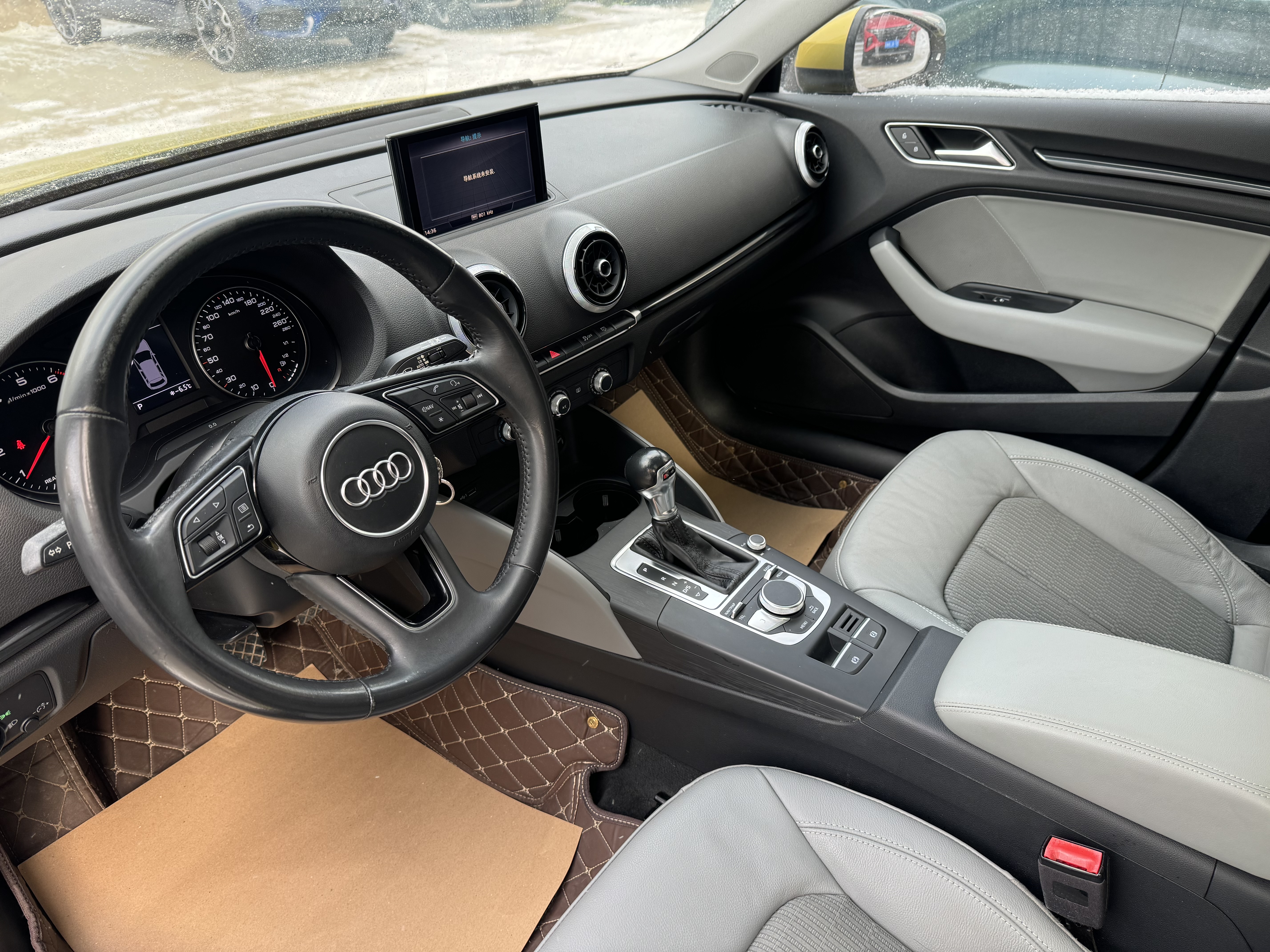 Audi A3 2018 car image #6