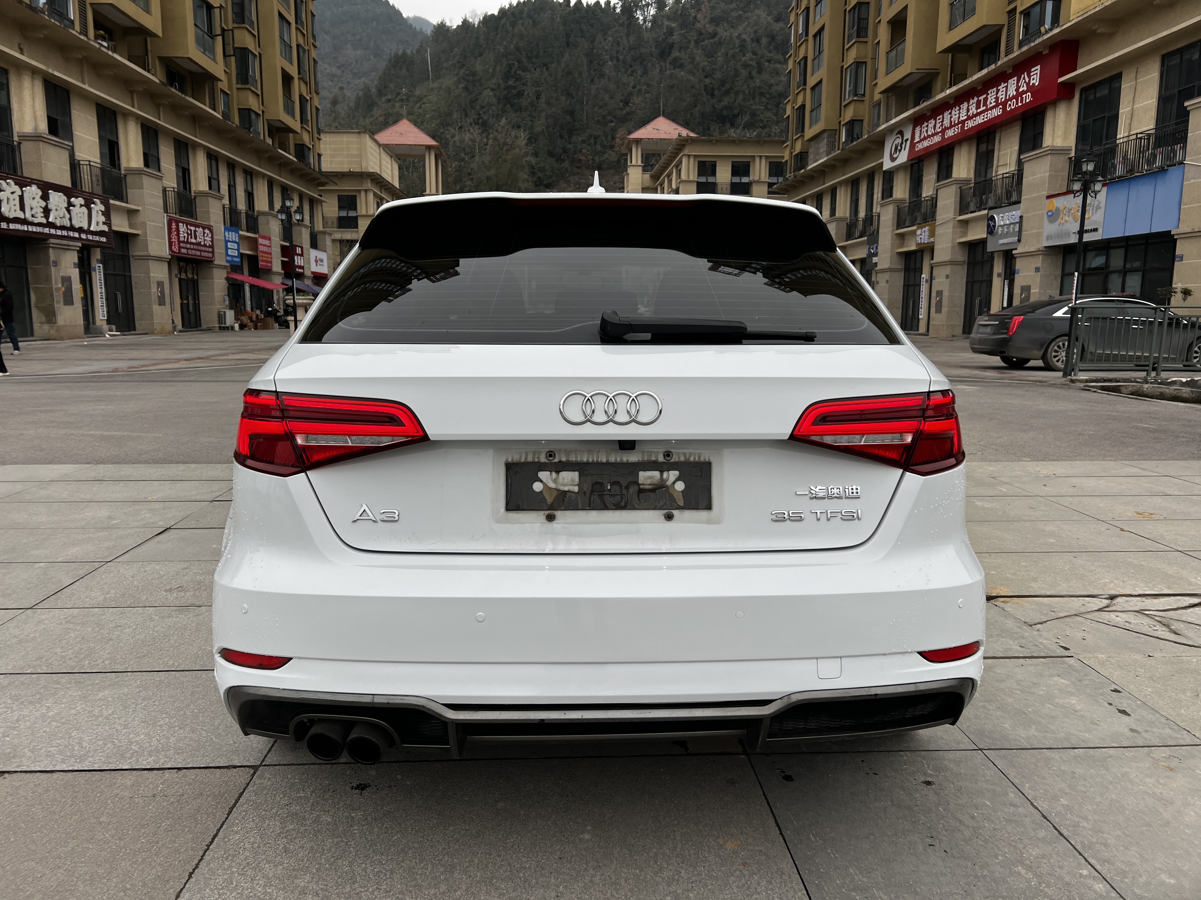 Audi A3 2018 car image #6