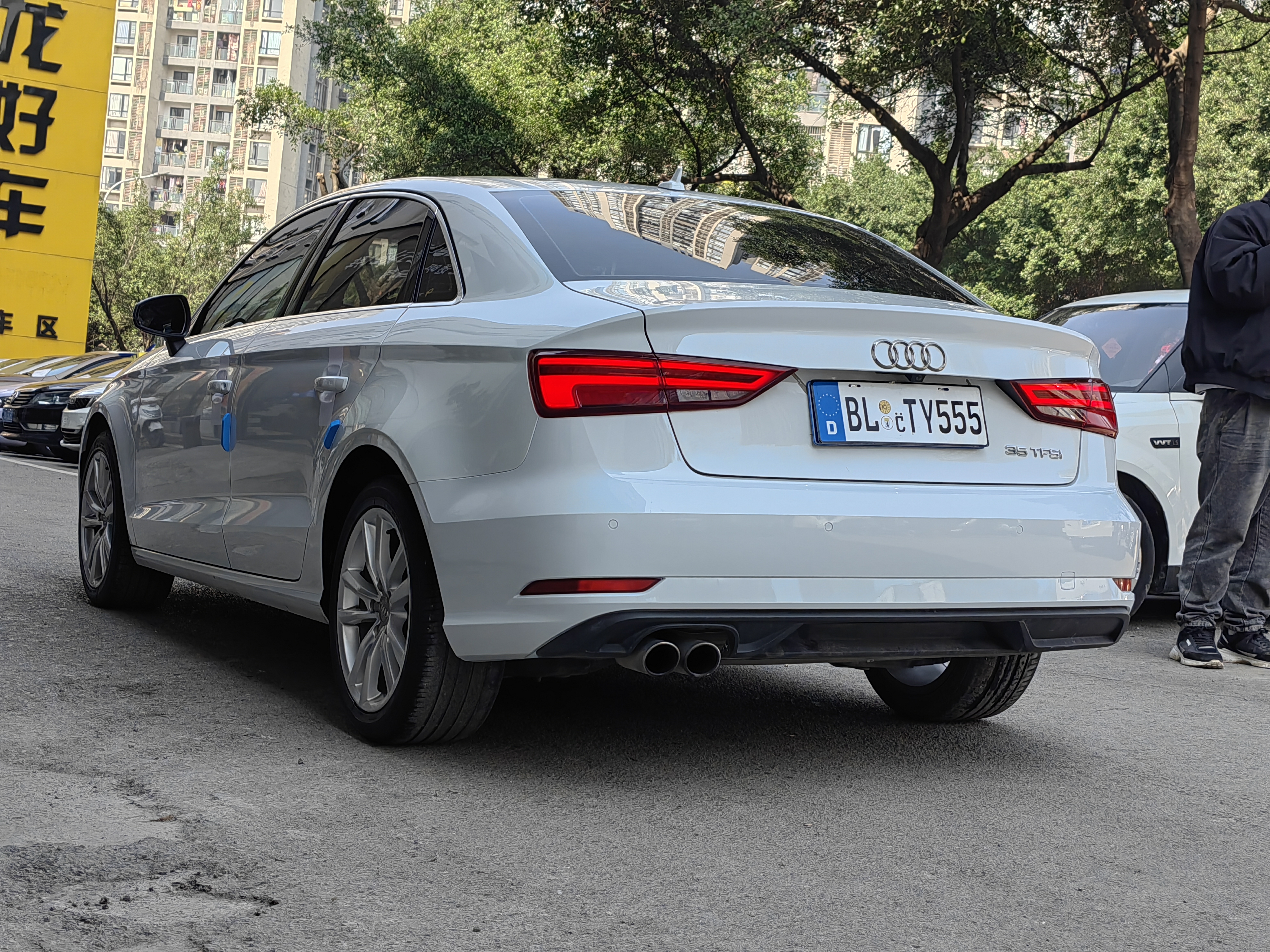 Audi A3 2018 car image #6