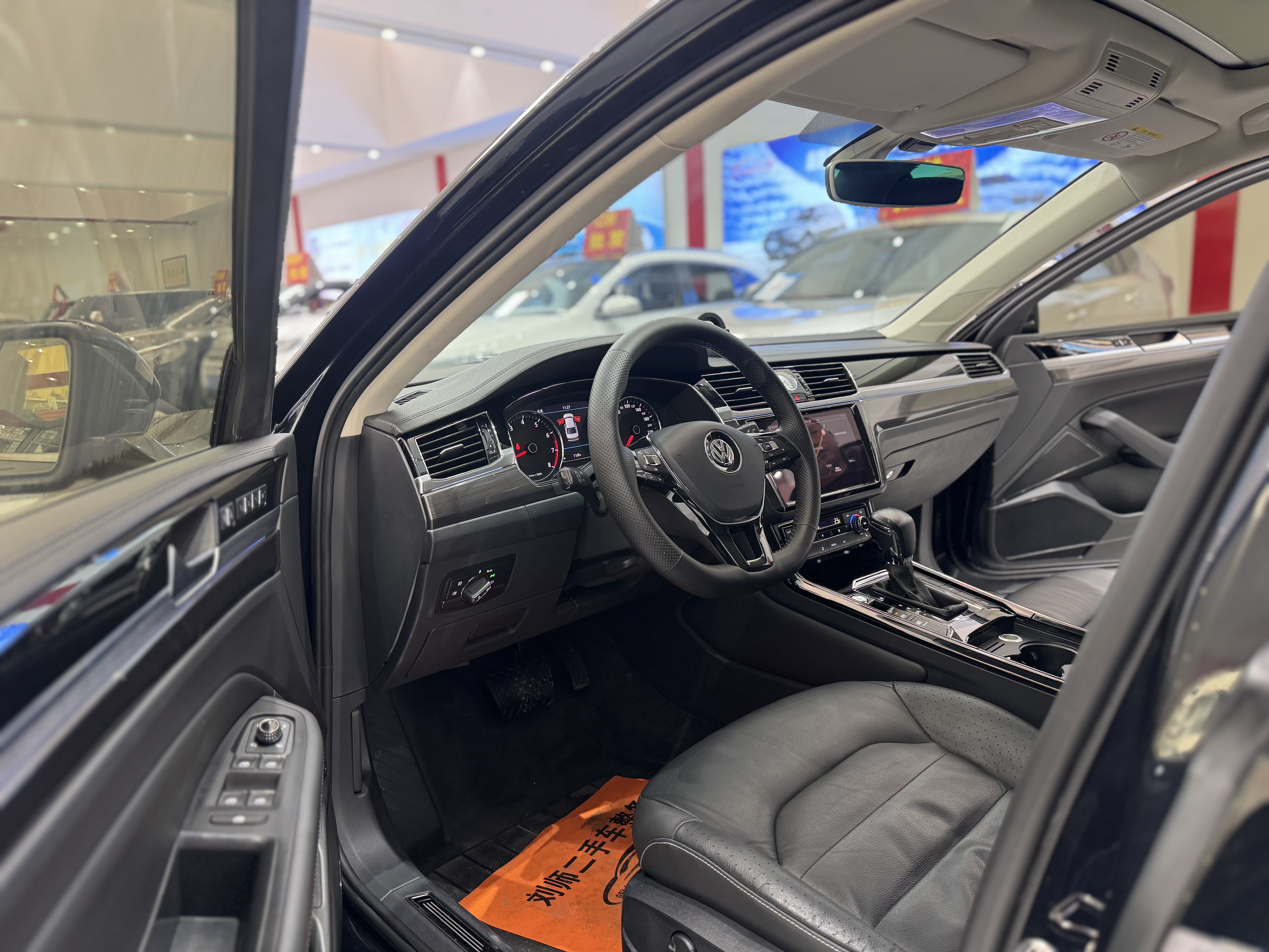 Volkswagen Phideon 2018 immagine di auto #6