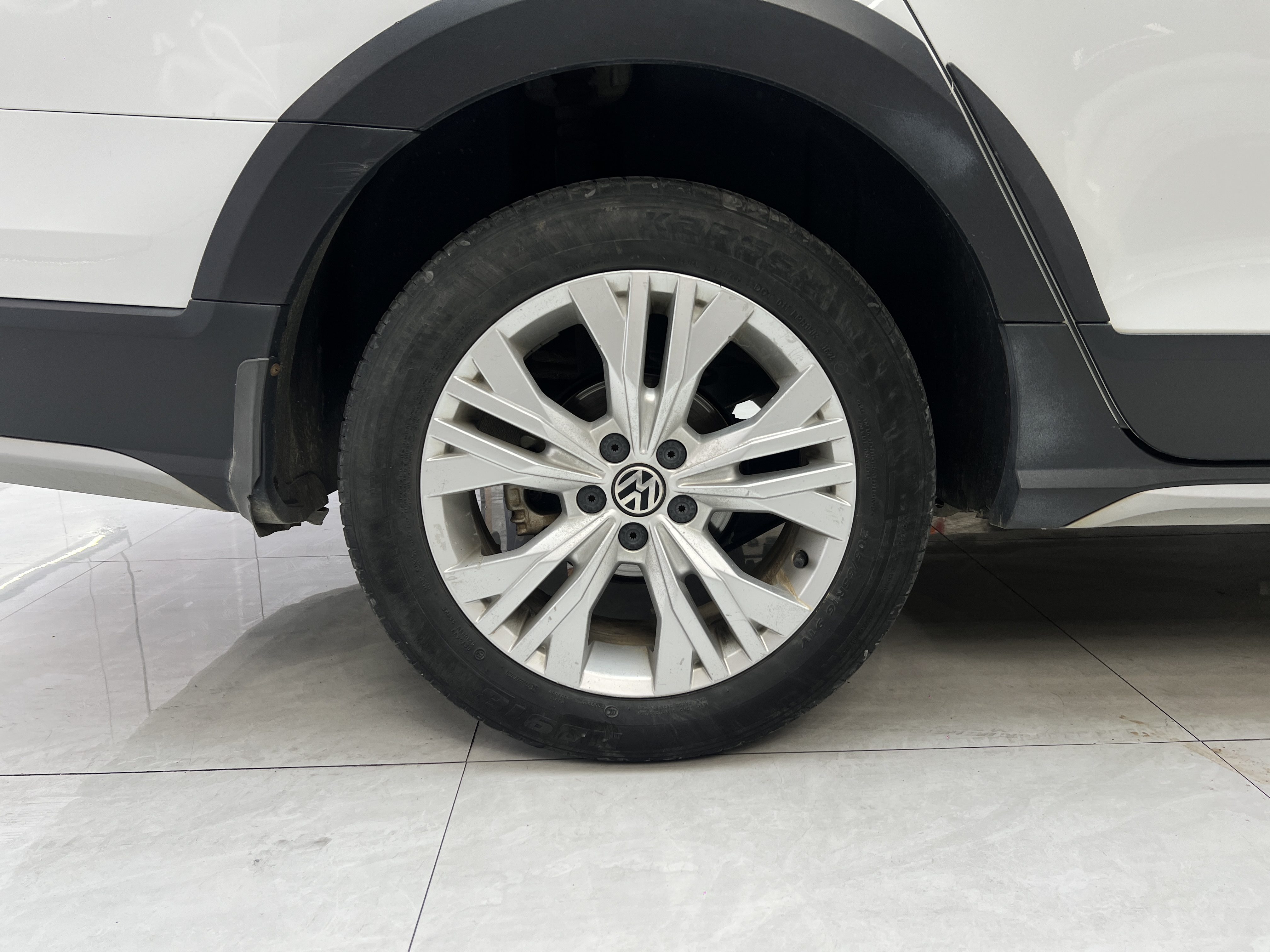 Volkswagen C-Trek 2018 immagine di auto #6