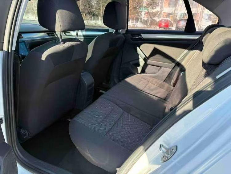 Volkswagen Bora 2019 car image #6