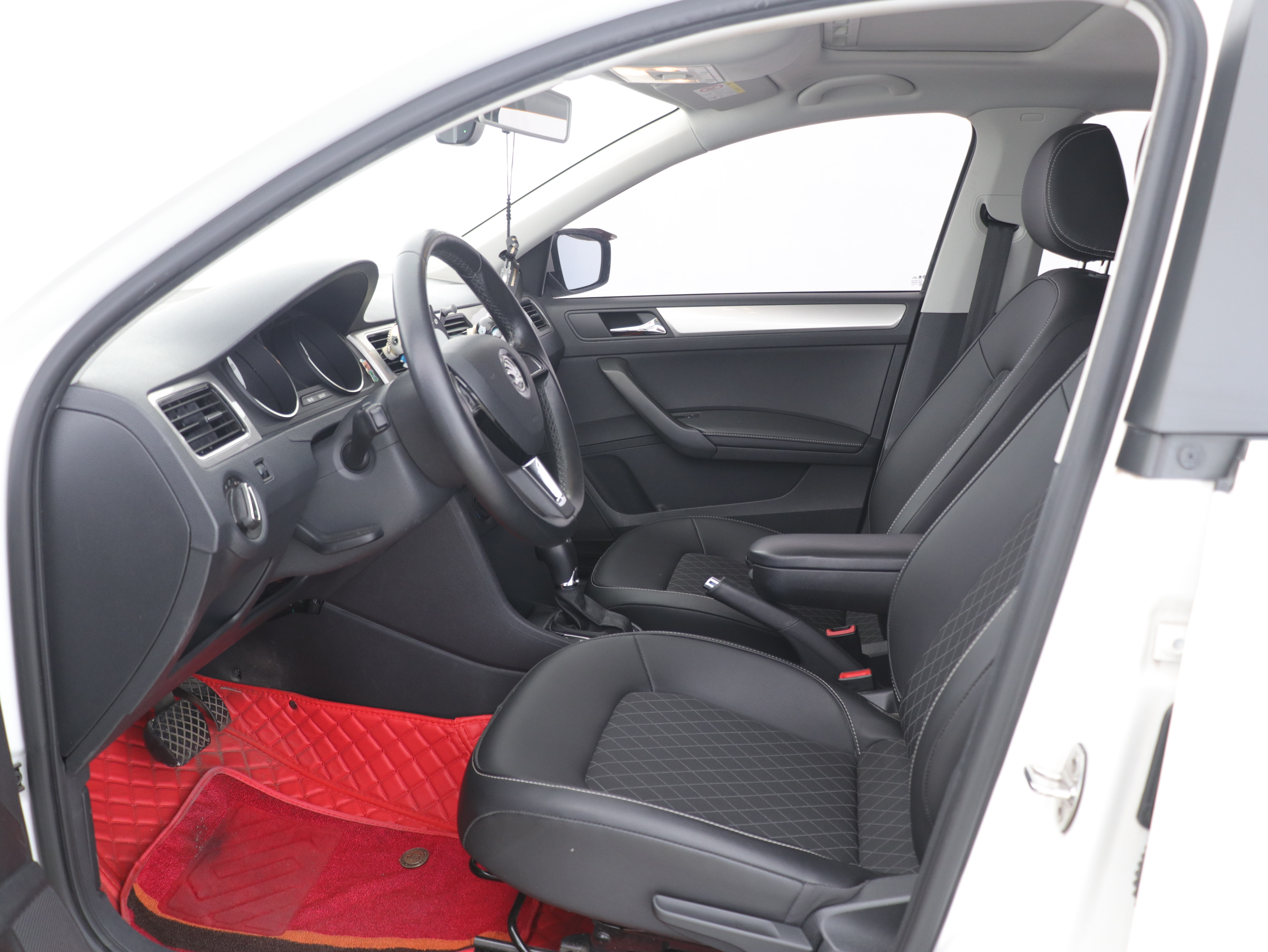 Skoda Rapid Spaceback 2018 immagine di auto #6