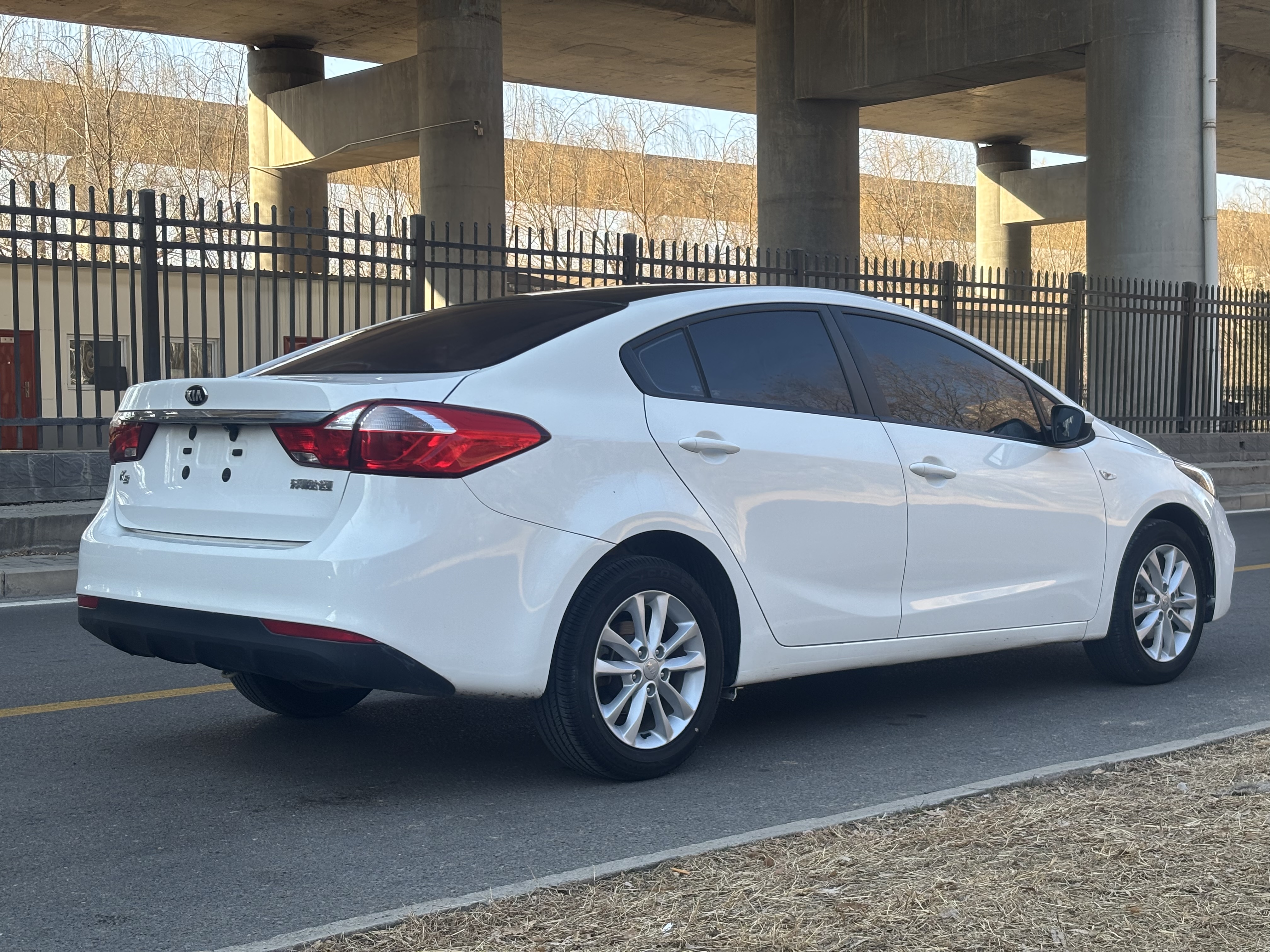 Kia K3 2017 #6 Kia K3 2017 car image #6