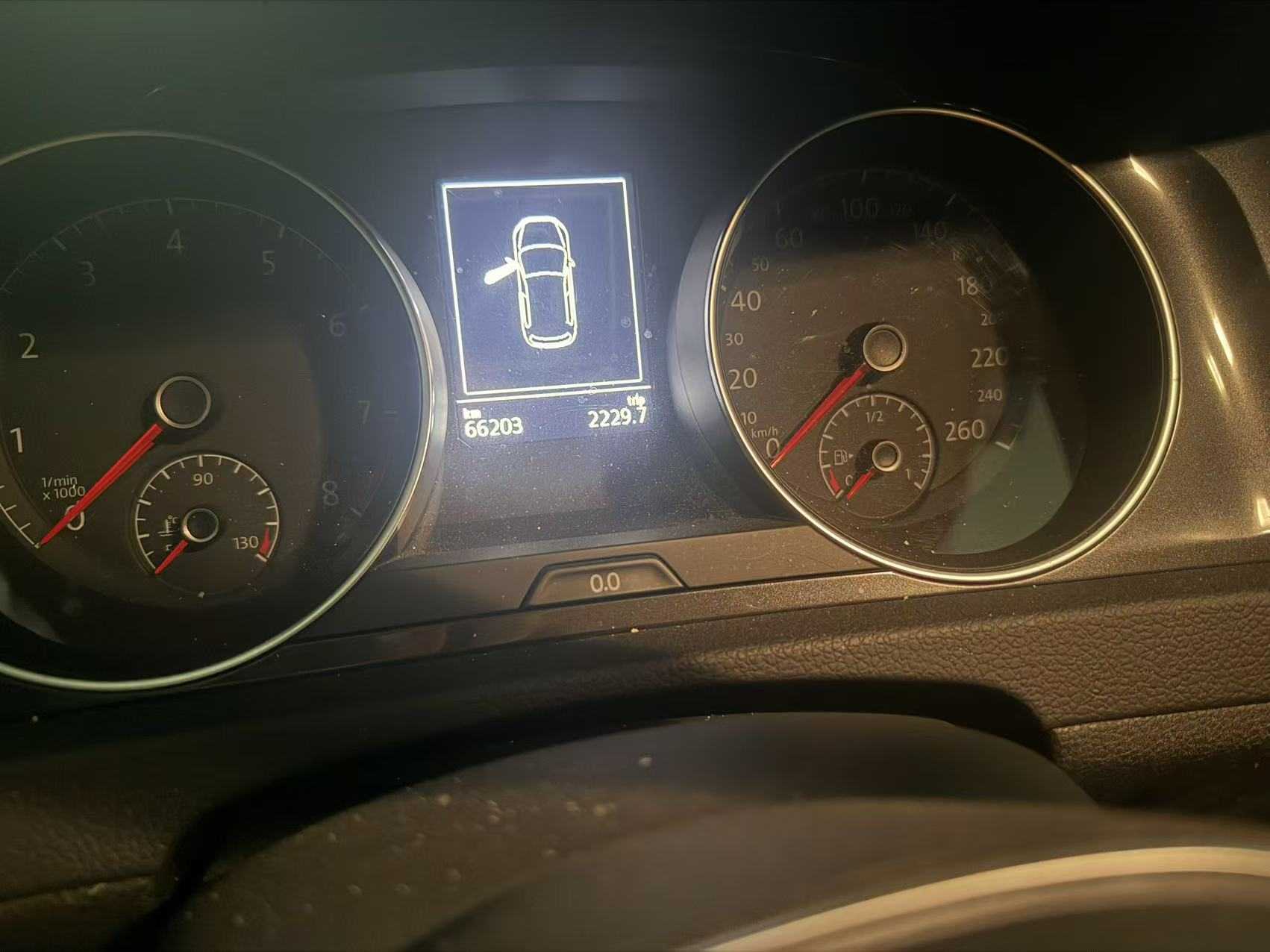 Volkswagen Golf 2018 immagine di auto #6