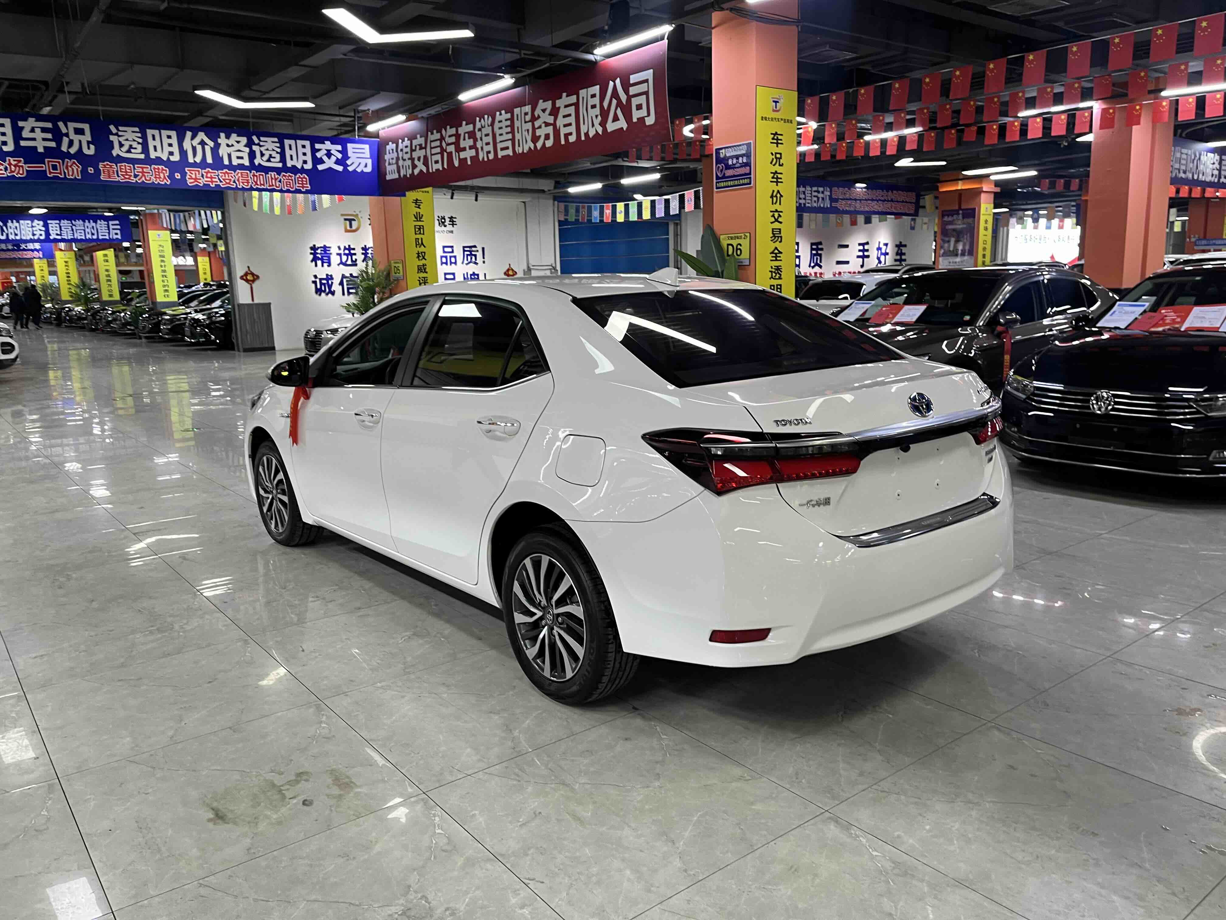 Corolla 2018 car image #6