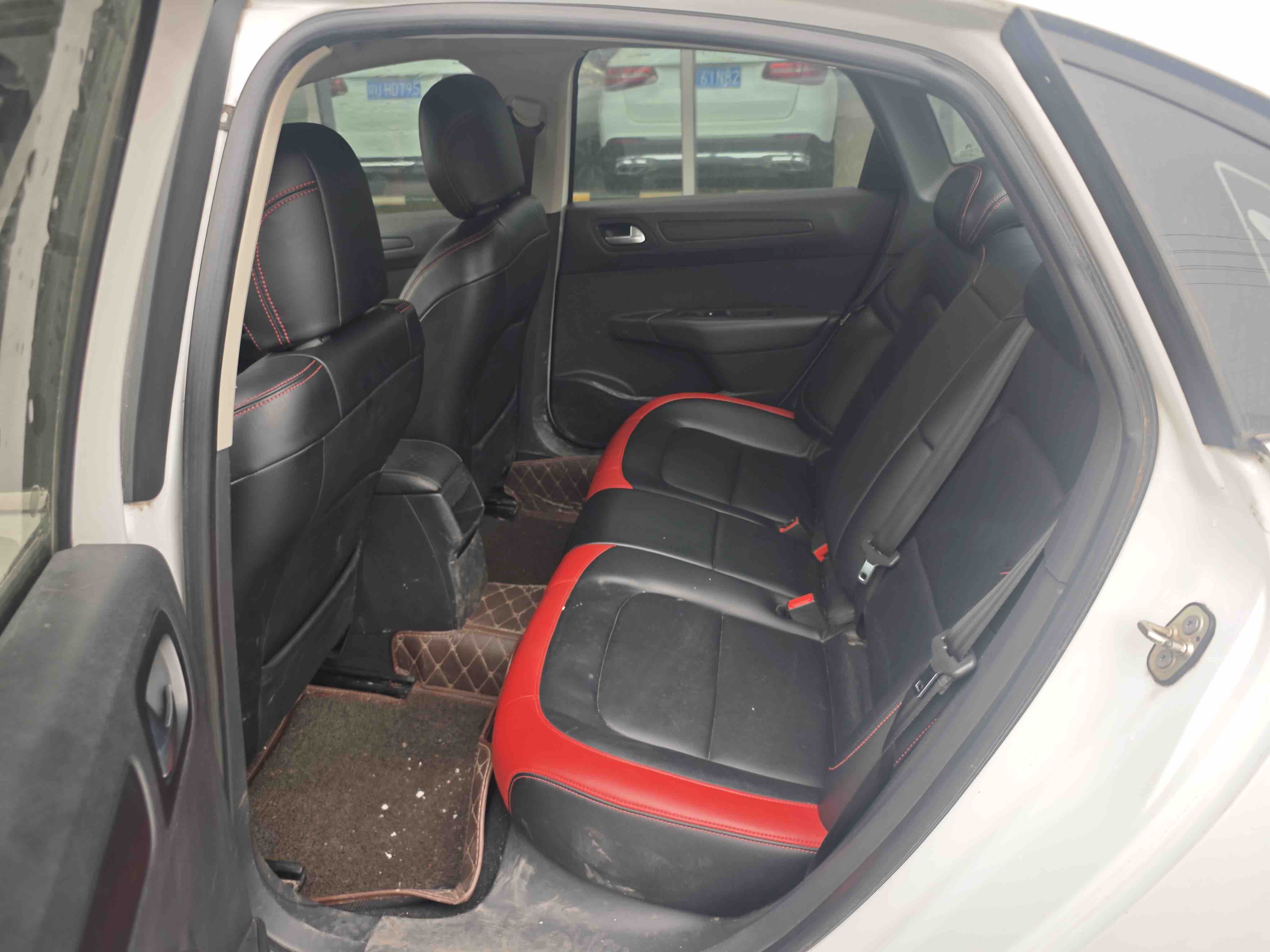 Citroen C4 C-Quatre 2018 car image #6