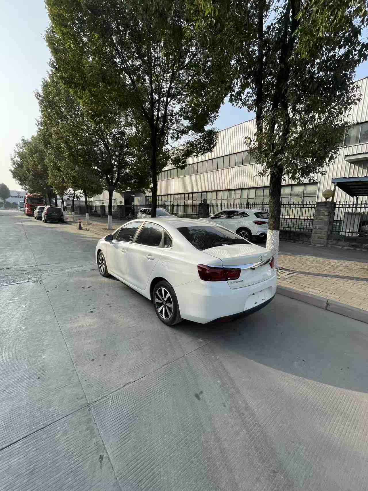 Citroen C4 C-Quatre 2018 #6 Citroen C4 C-Quatre 2018 car image #6