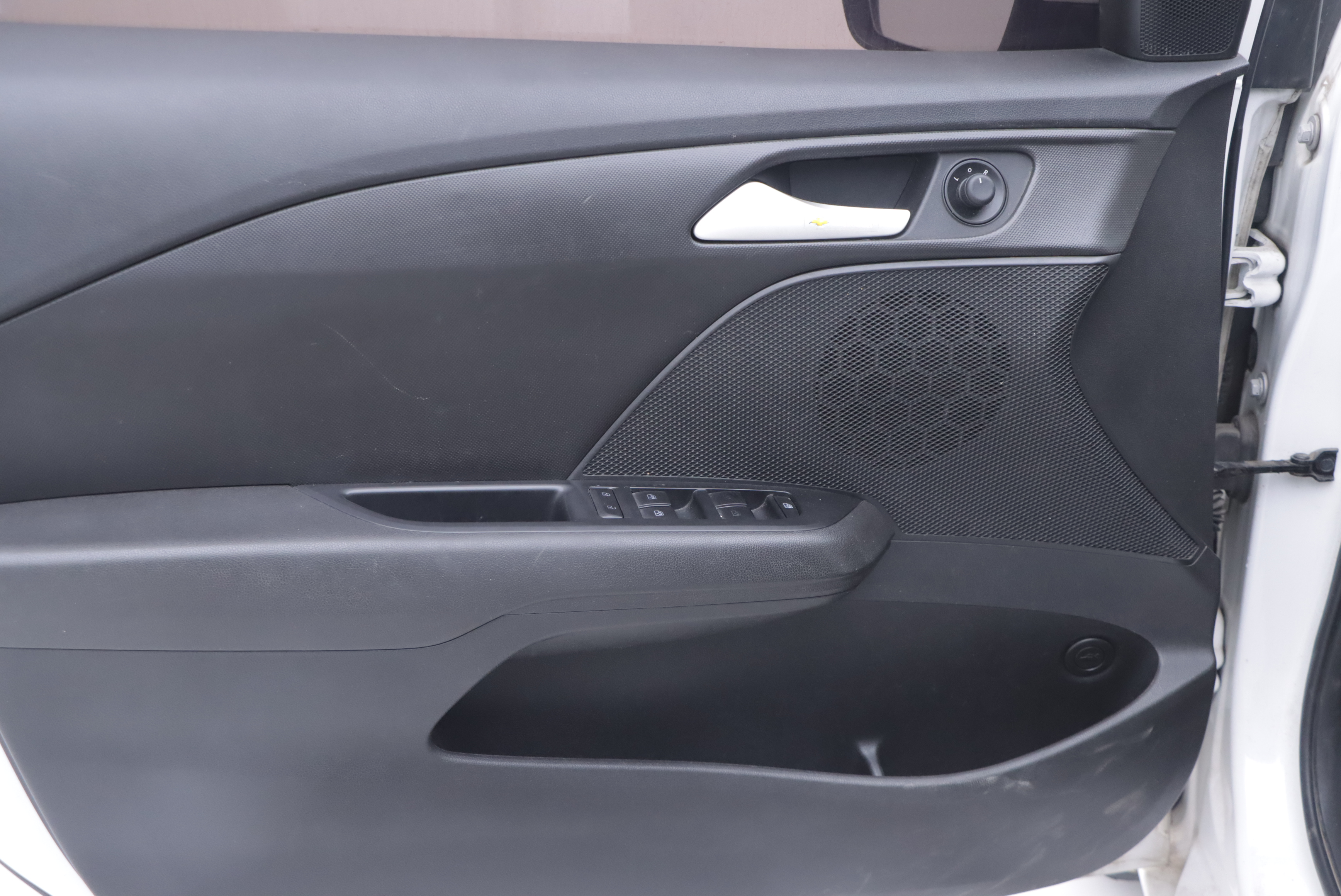 Chevrolet Cavalier 2018 car image #6