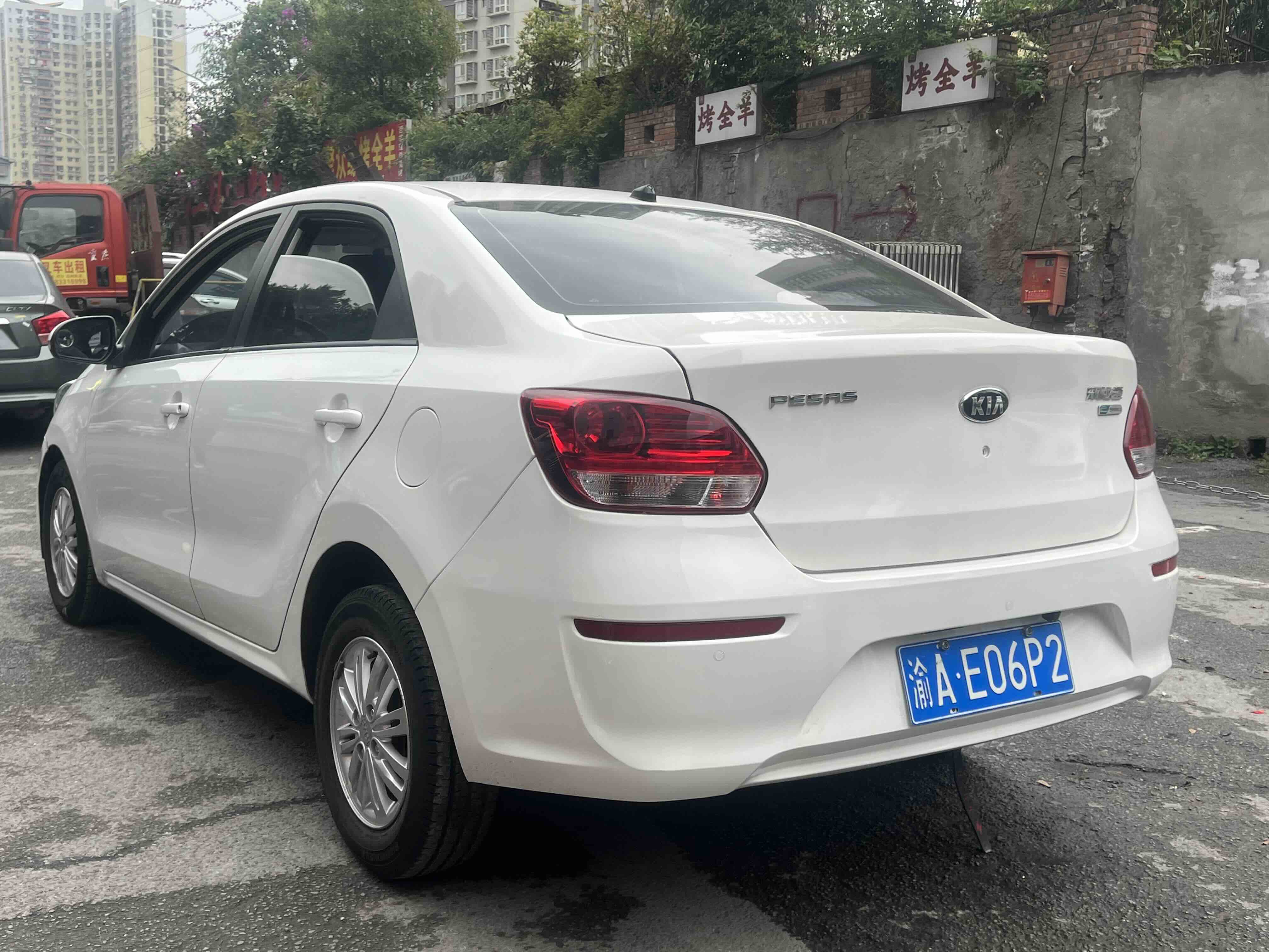 起亚 焕驰 2018 汽车图片 #6