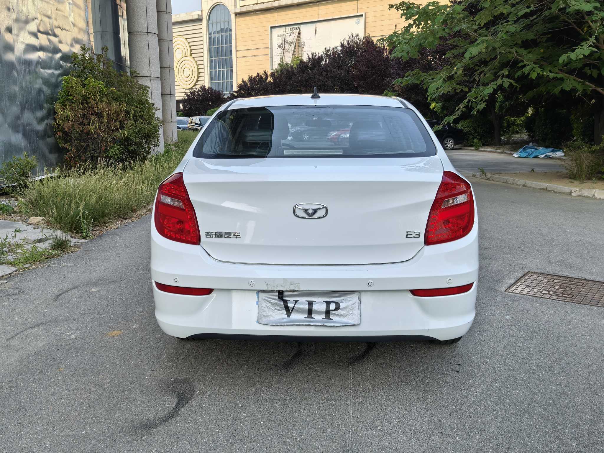 Kaiyi E3 2018 #6 Kaiyi E3 2018 car image #6