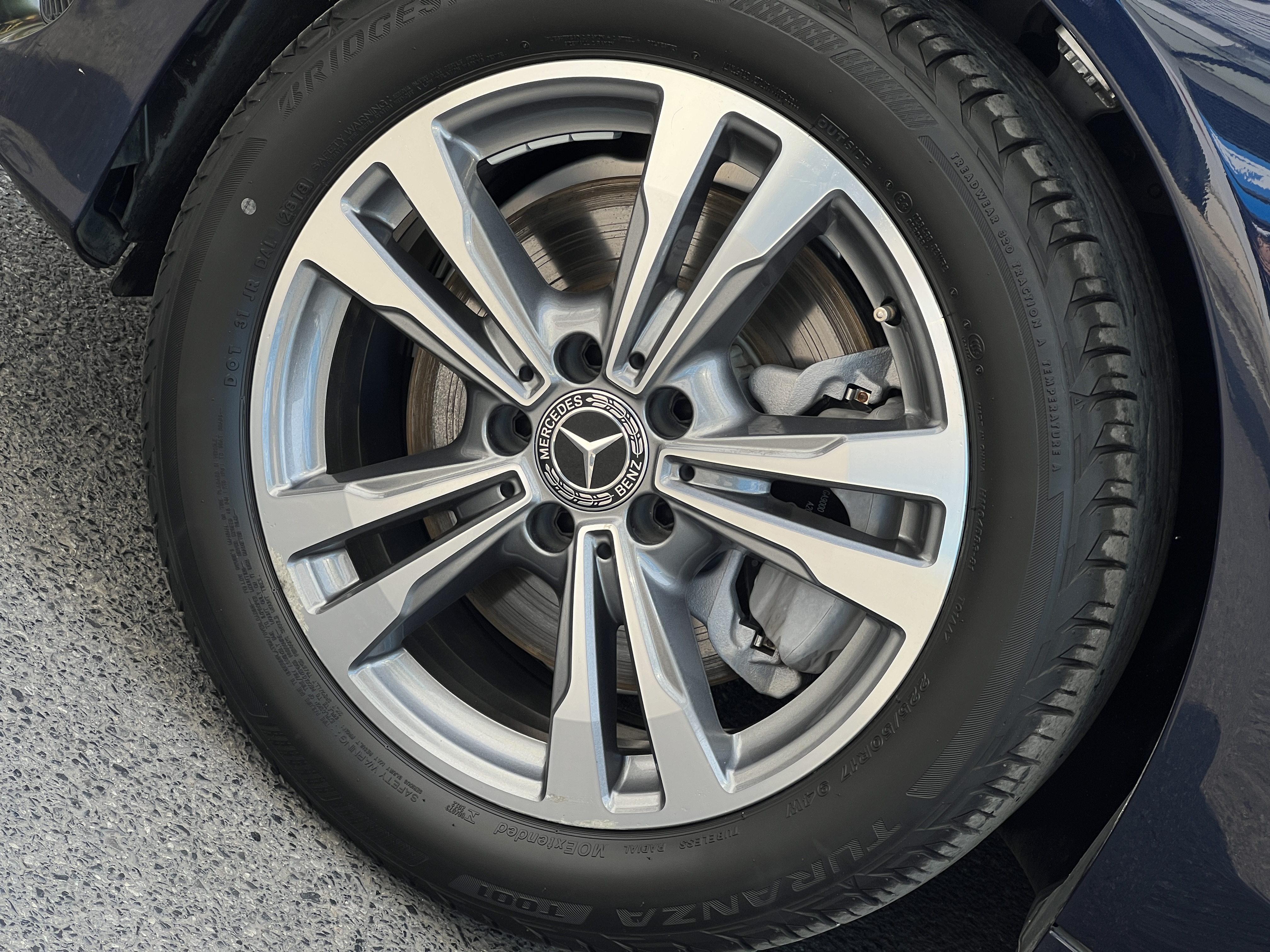 Mercedes-Benz C Class 2018 car image #6