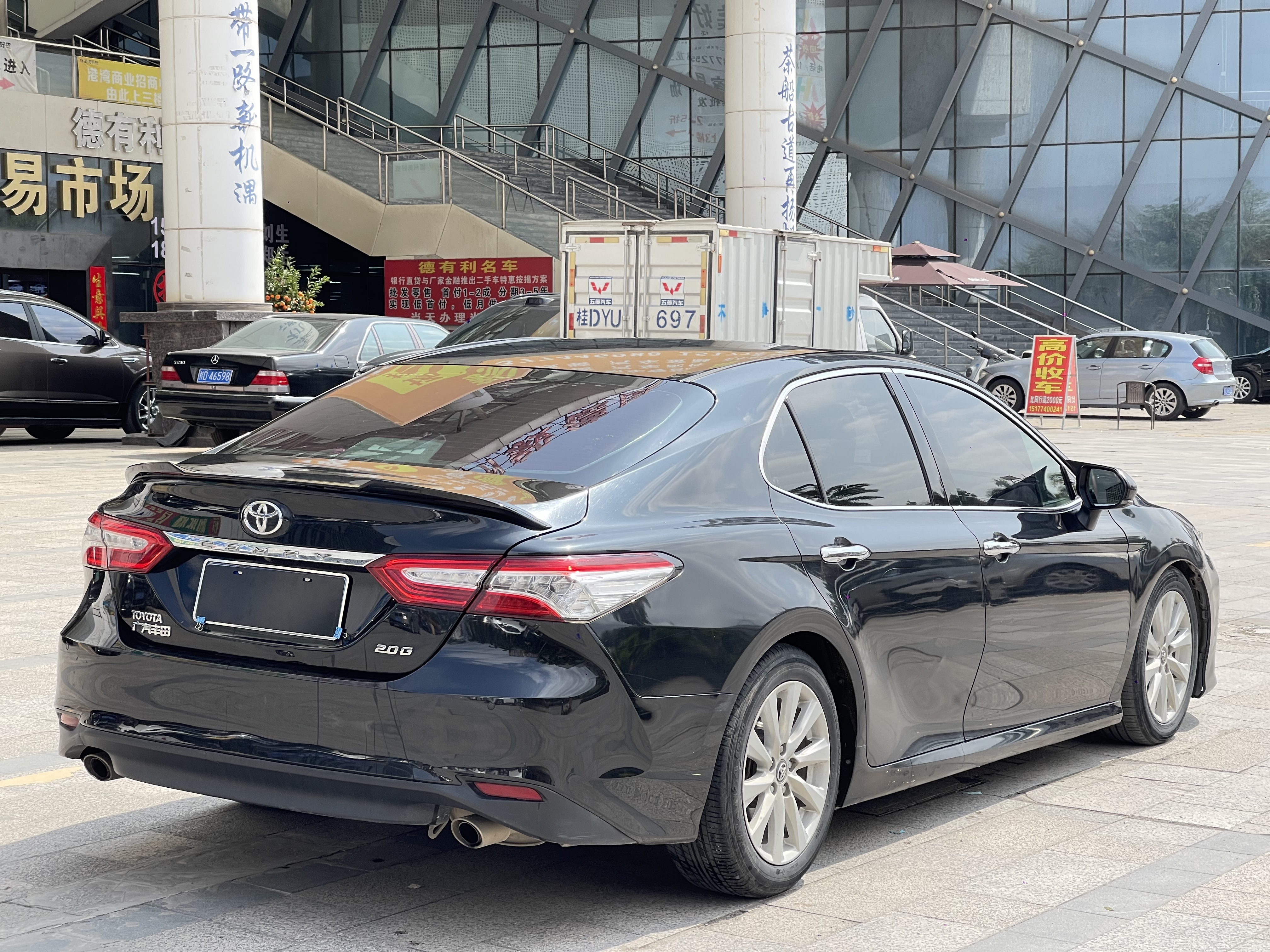 Toyota Camry 2018 immagine di auto #6