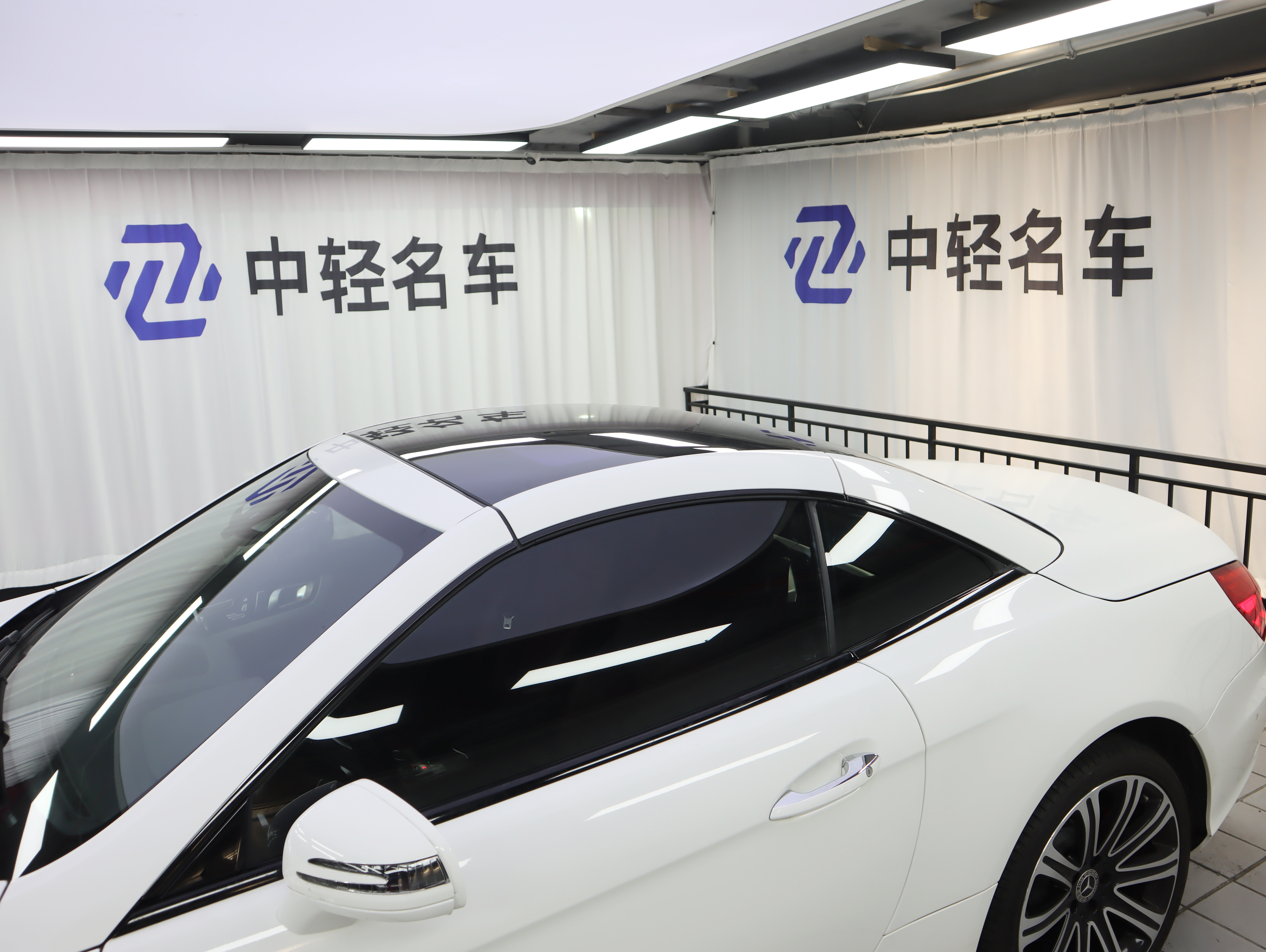 Mercedes-Benz SL Class 2019 car image #6