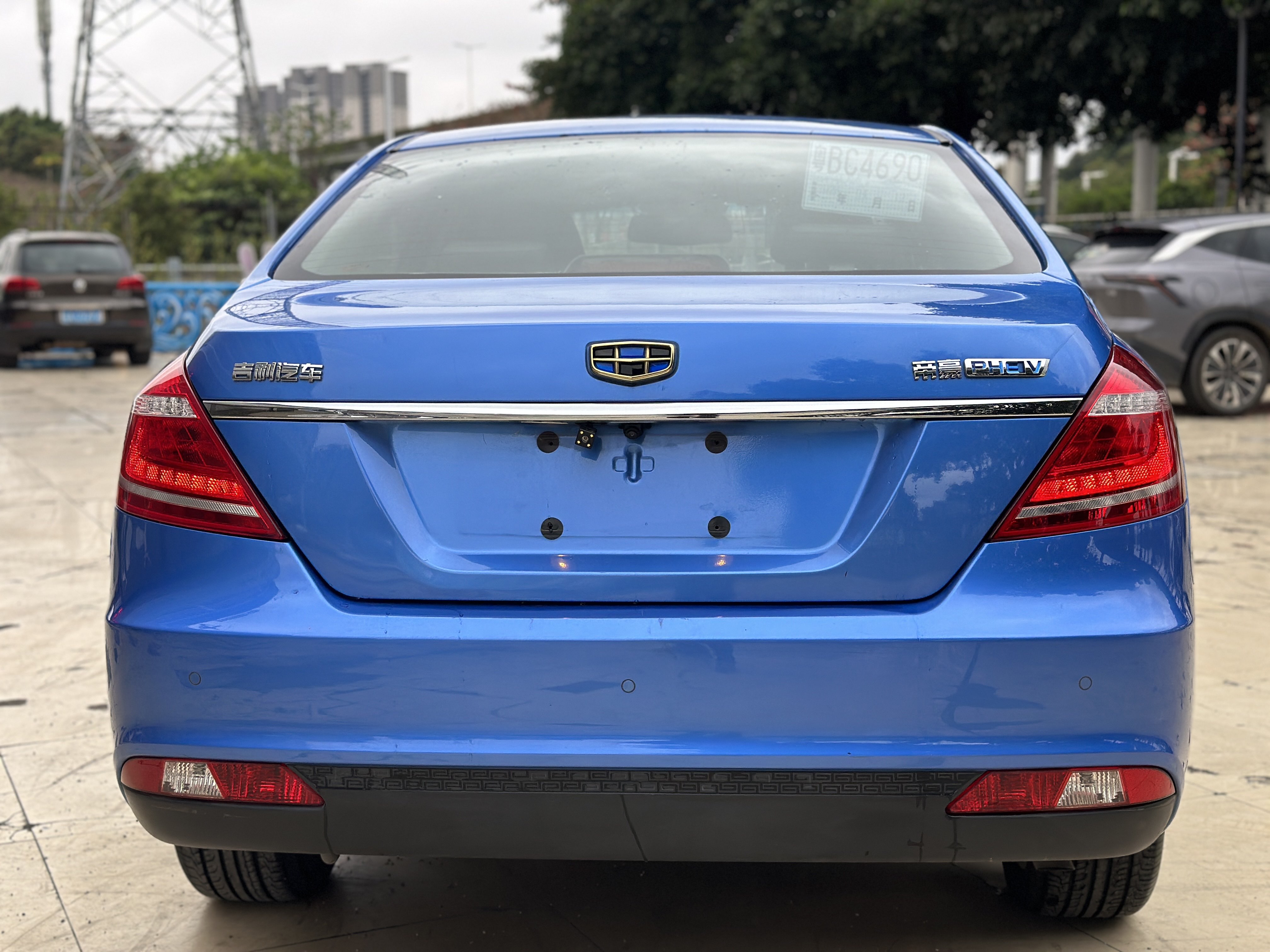 GEELY 2018 #6 GEELY 2018 car image #6