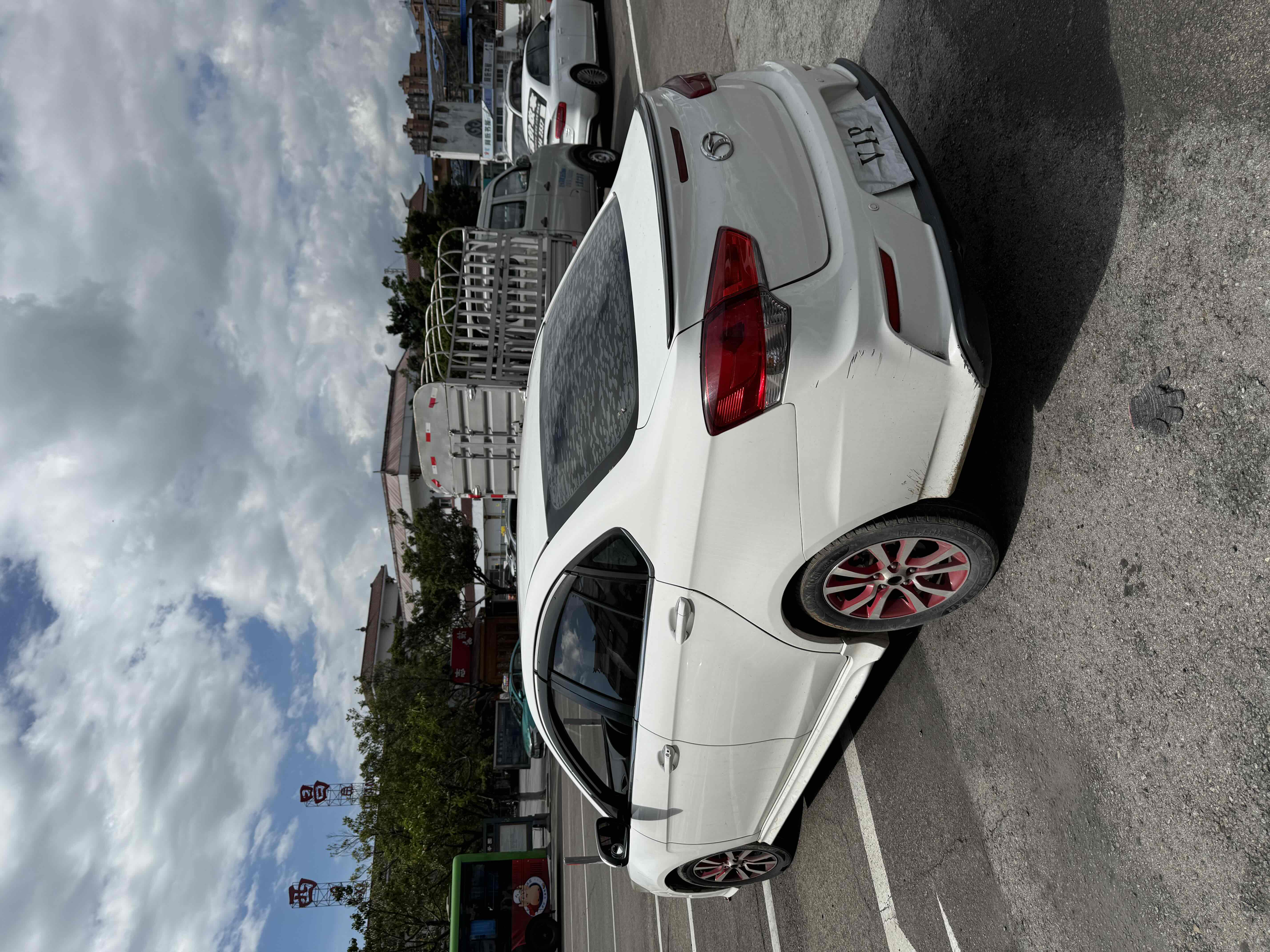 Soueast V5 Lingzhi 2016 car image #6