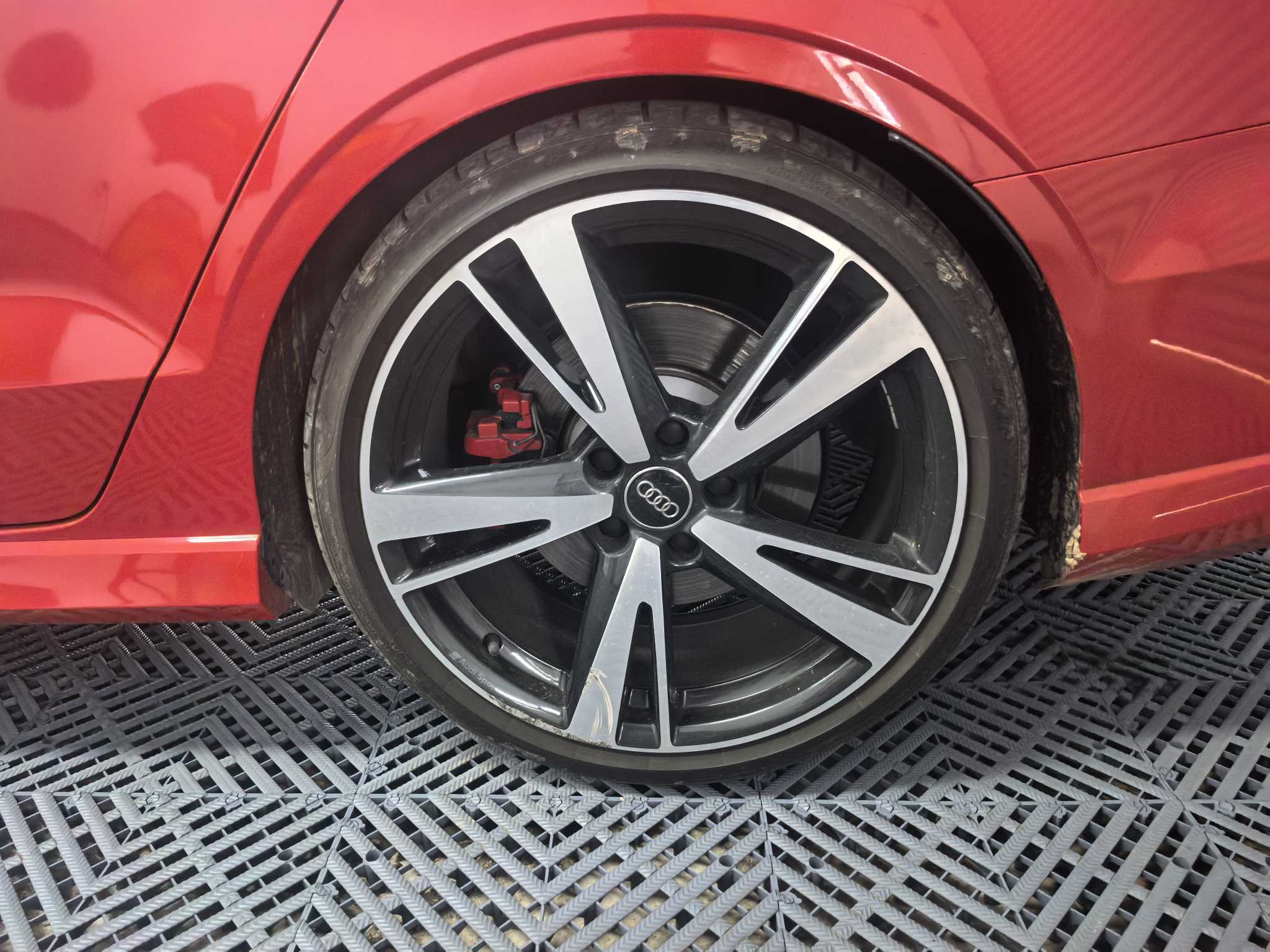 Audi RS 3 2018 car image #6