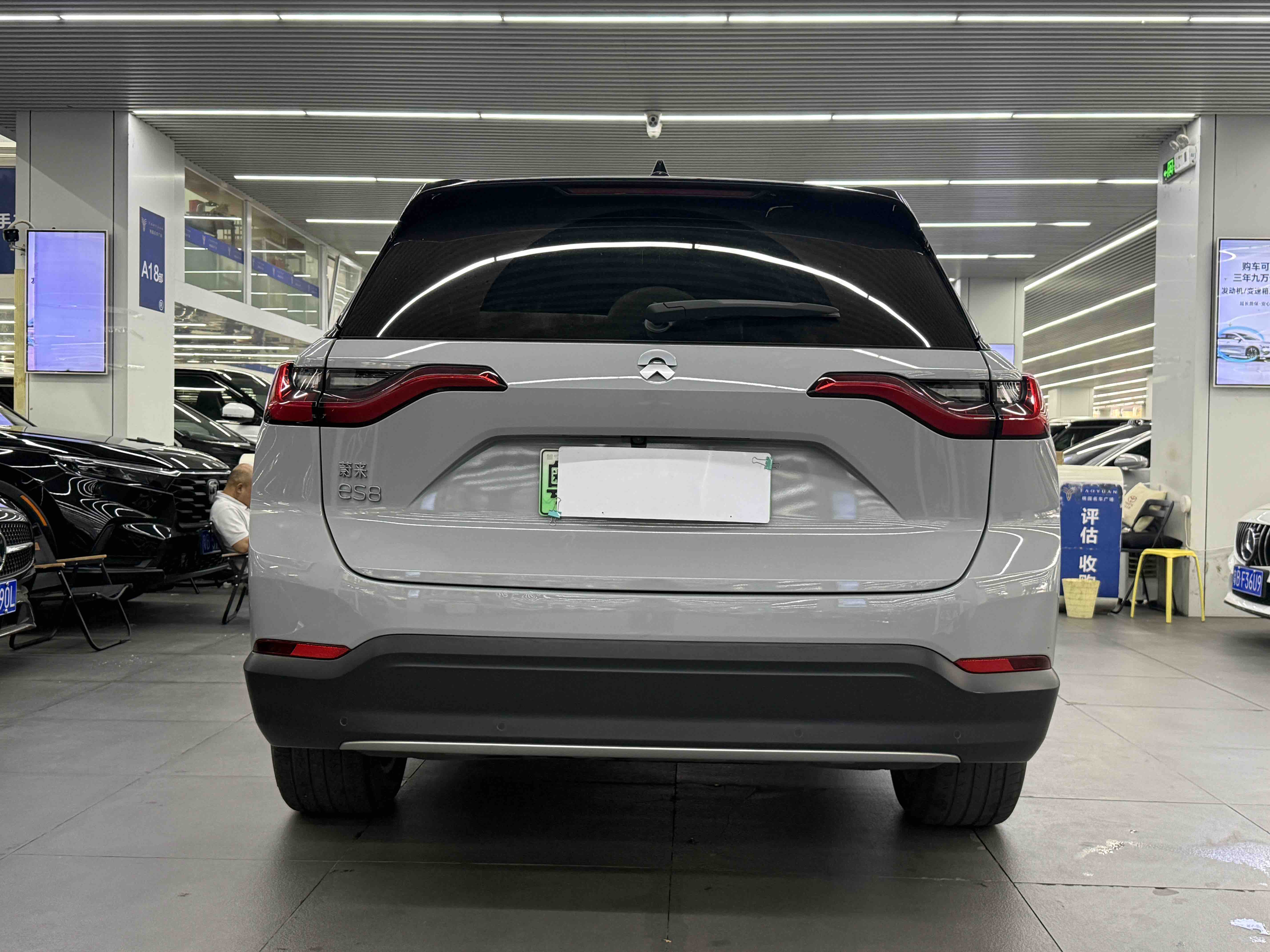 蔚来 蔚来ES8 2019 汽车图片 #6