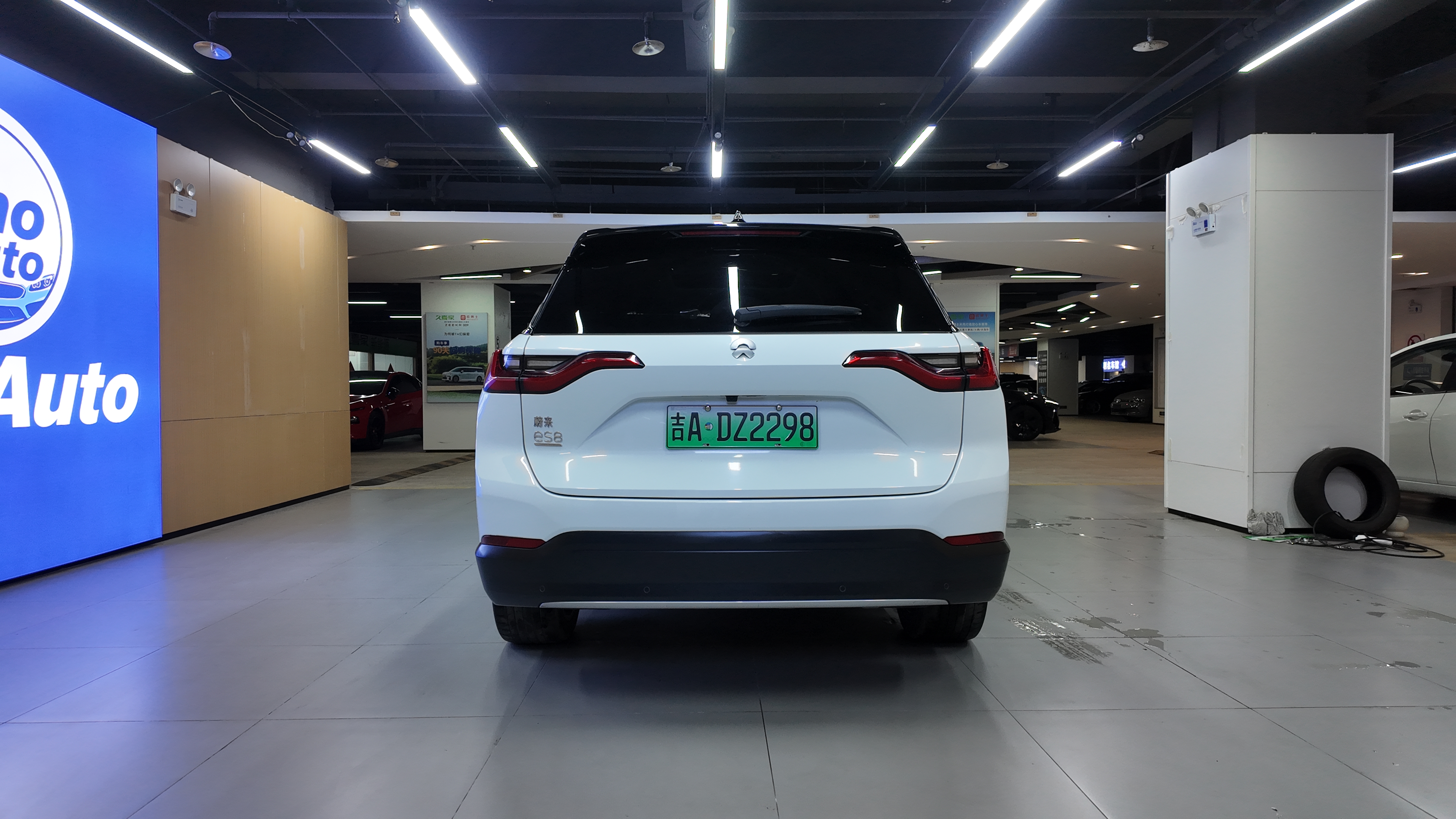 NIO ES8 2018 #6 NIO ES8 2018 car image #6