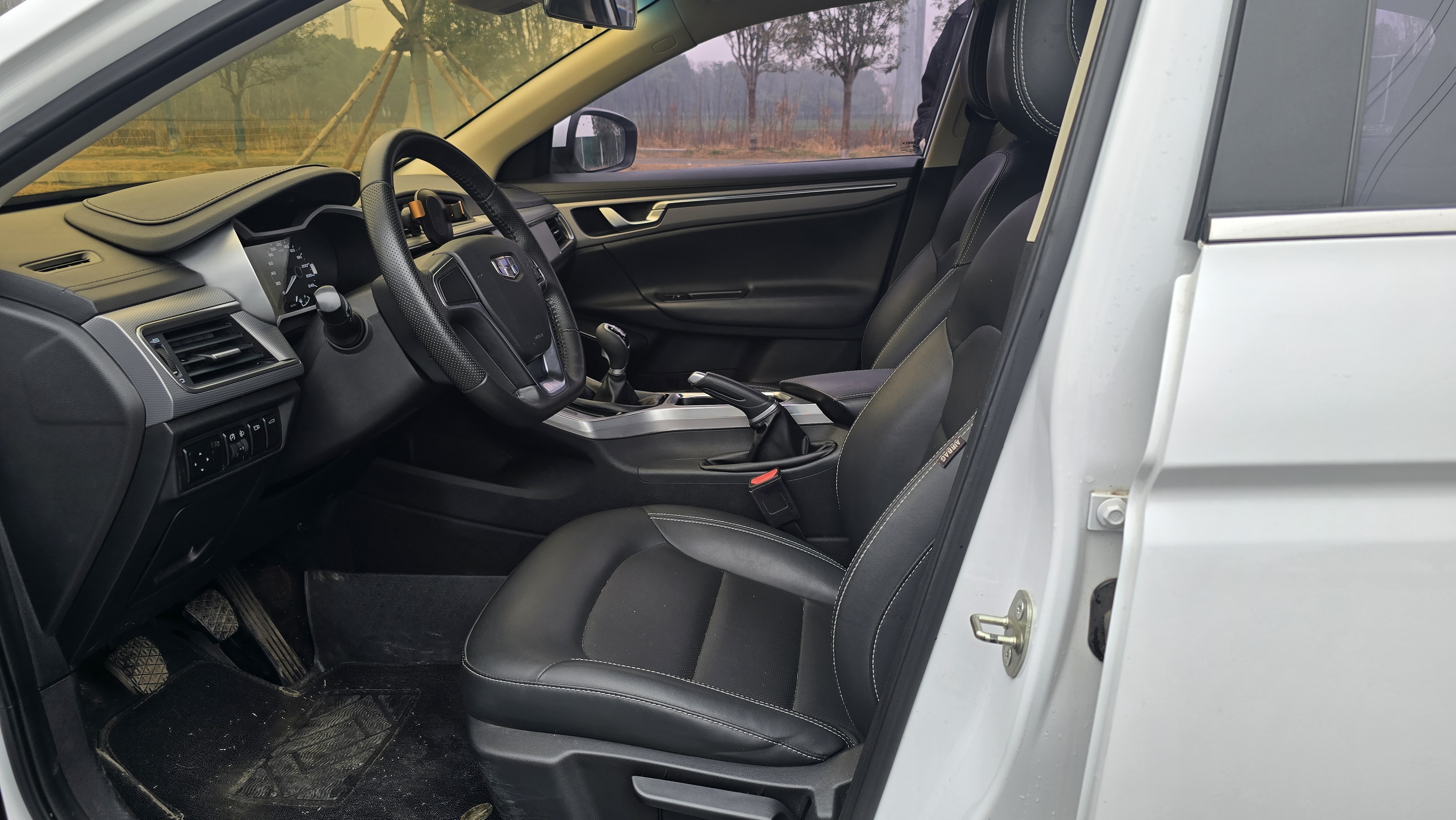 Emgrand GL 2018 #6 Emgrand GL 2018 car image #6