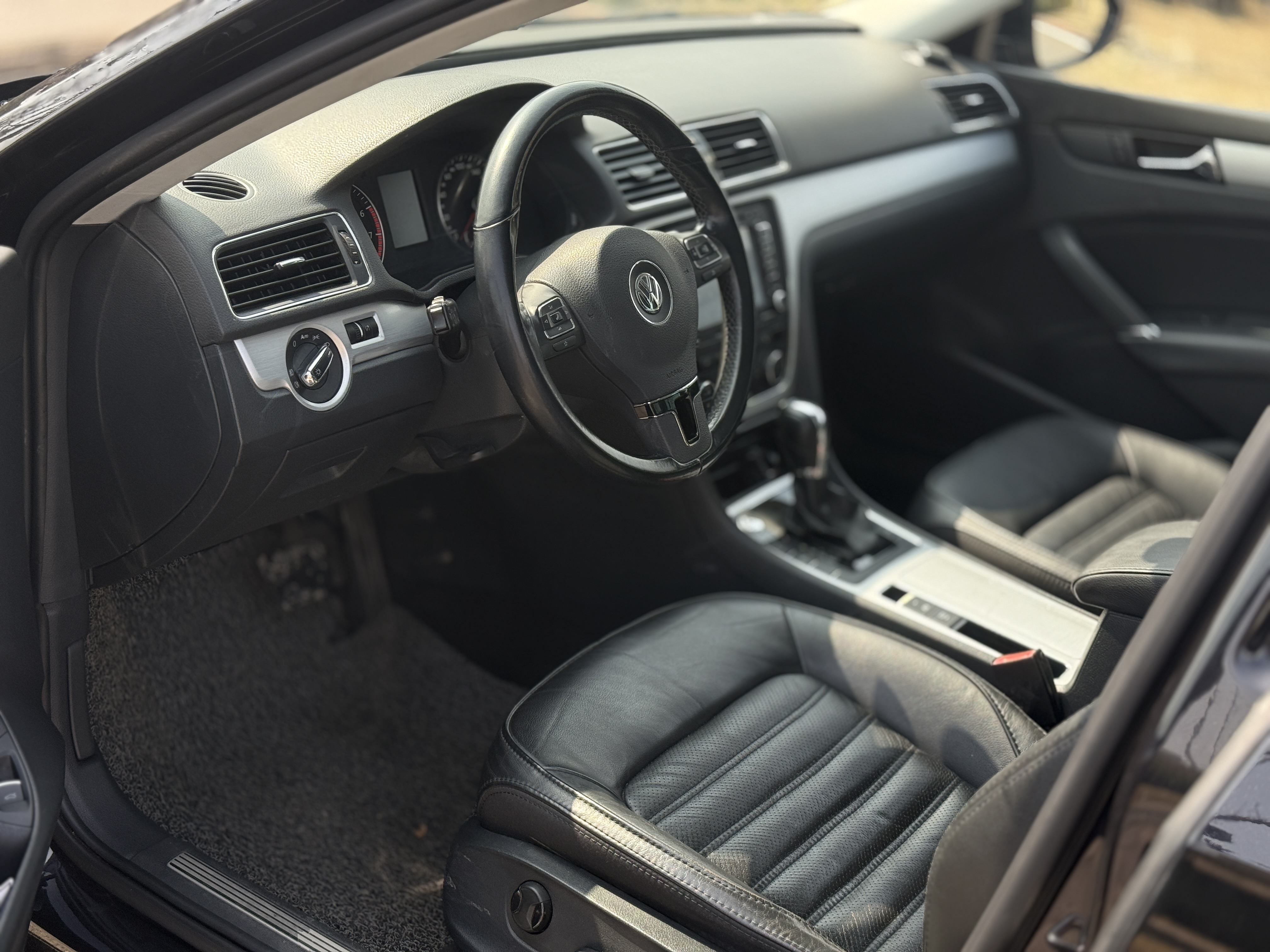 Volkswagen Passat 2016 car image #6
