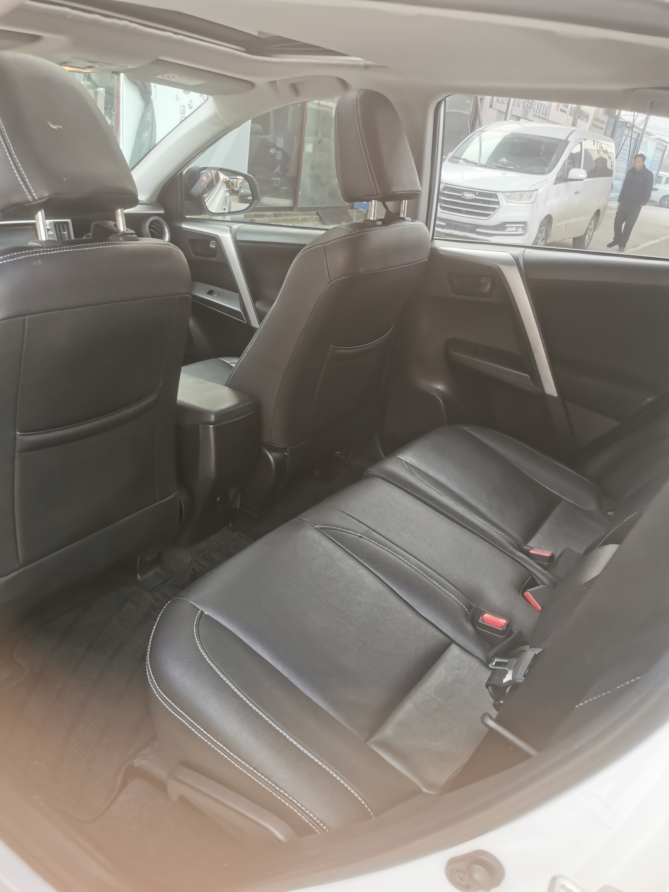 Toyota RAV4 2019 #6 Toyota RAV4 2019 car image #6
