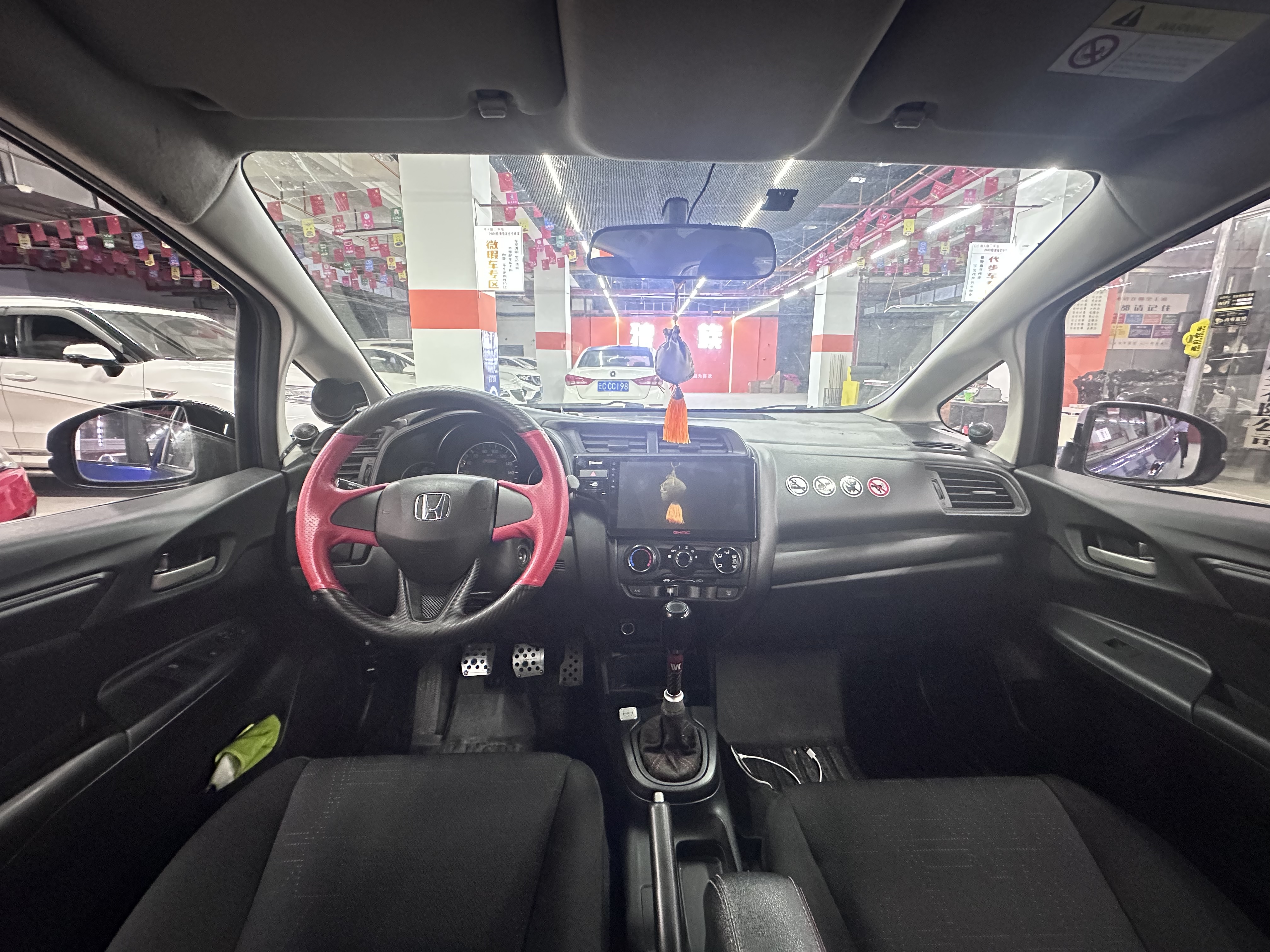 Honda Fit 2018 #6 Honda Fit 2018 car image #6