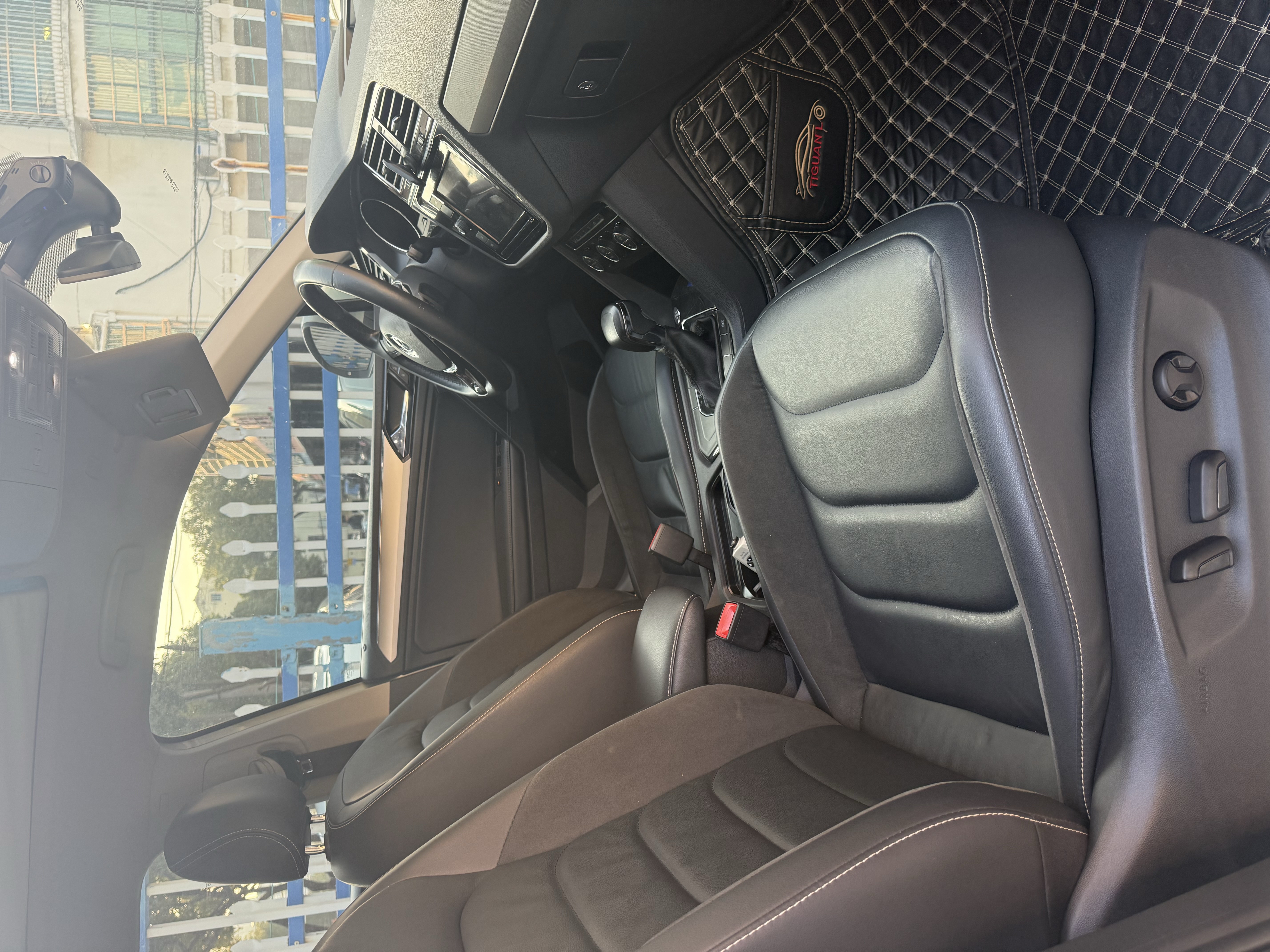 Volkswagen Tiguan L 2019 #6 Volkswagen Tiguan L 2019 car image #6