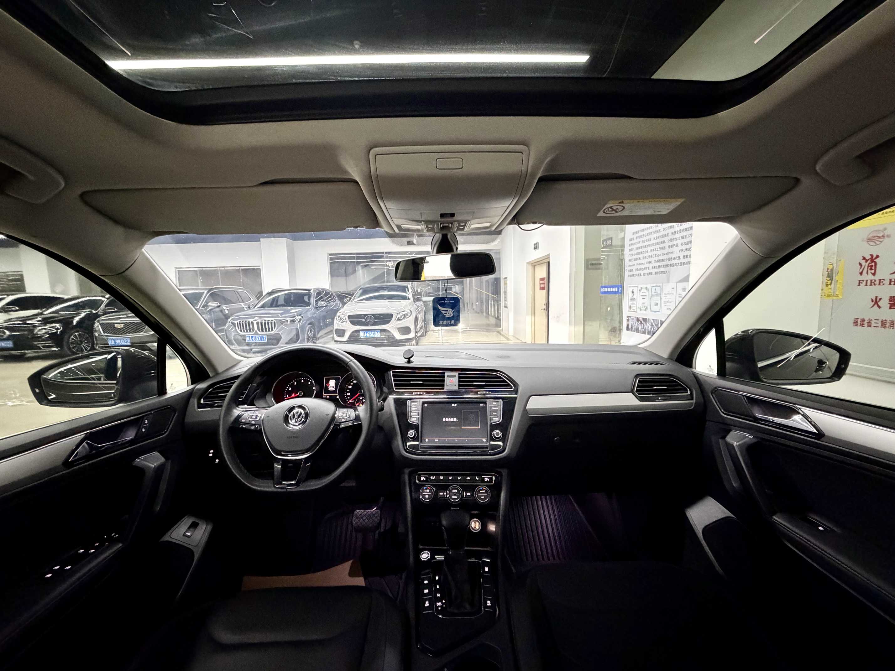 Volkswagen Tiguan L 2019 #6 Volkswagen Tiguan L 2019 car image #6