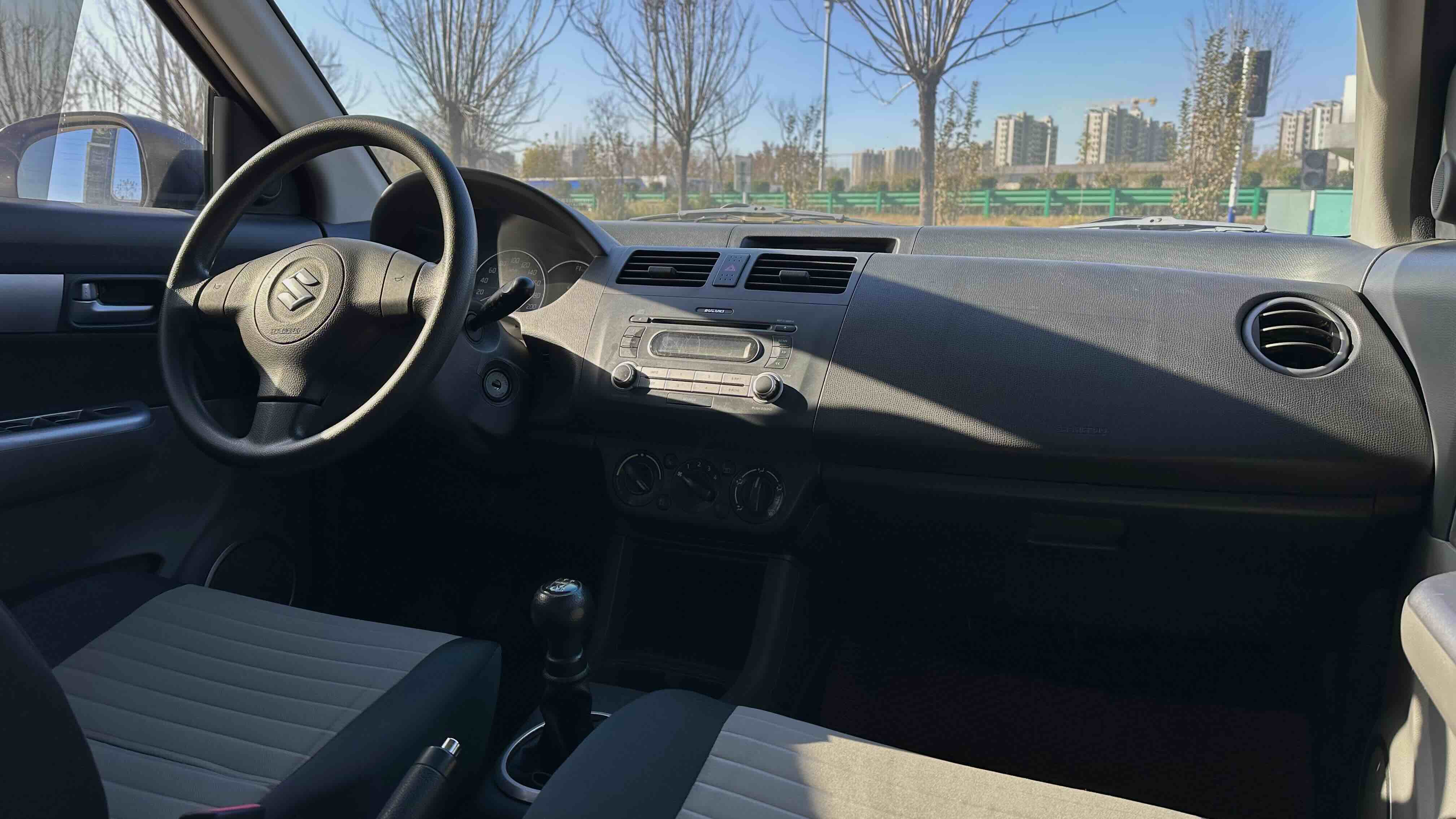 Suzuki Swift 2018 #6 Suzuki Swift 2018 car image #6