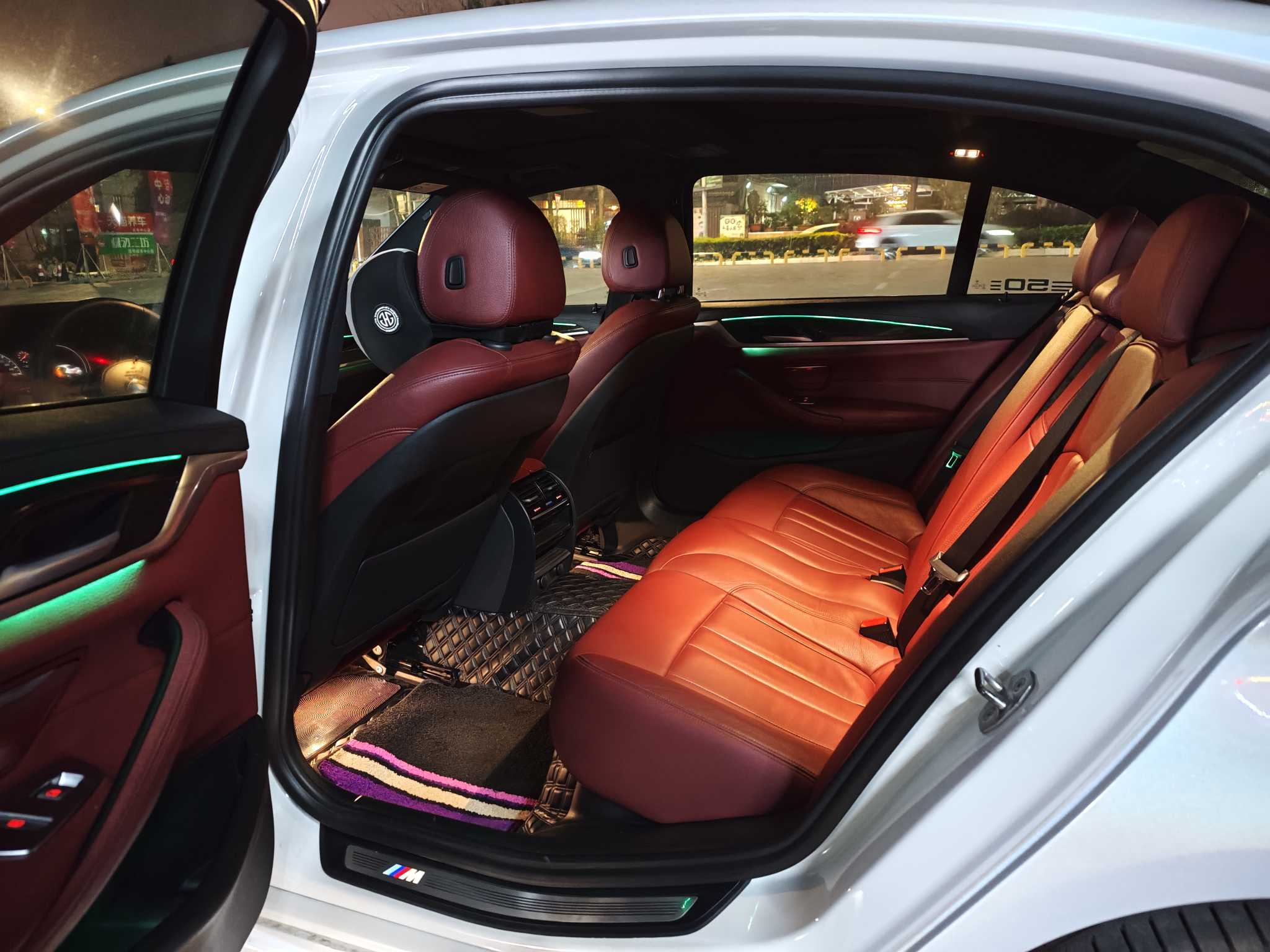 BMW 5 Series 2018 car image #6