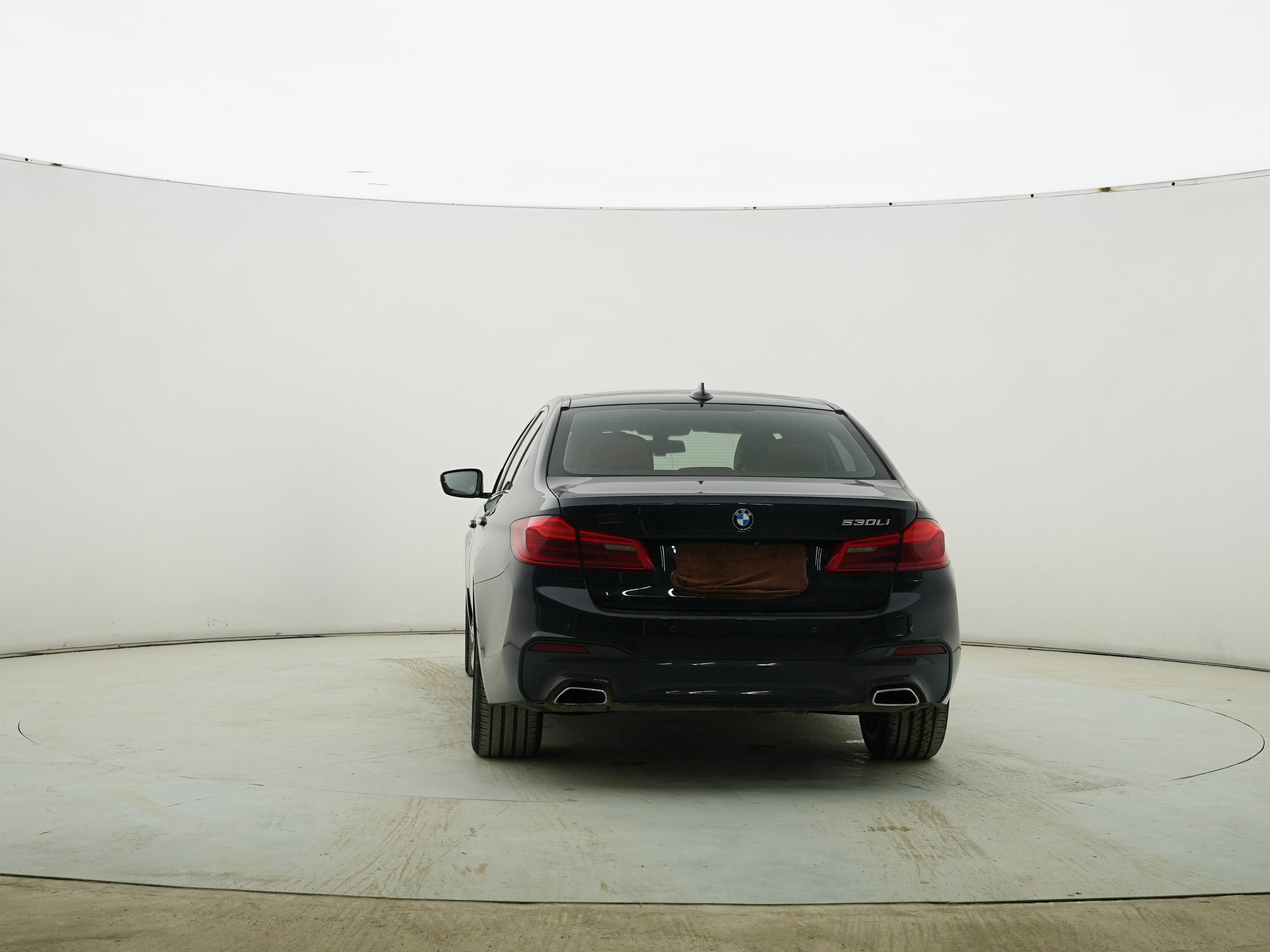 BMW 5 Series 2018 #6 BMW 5 Series 2018 car image #6