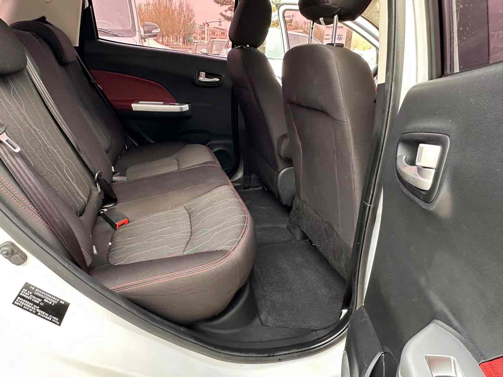 Changan BenBen EV 2018 car image #6