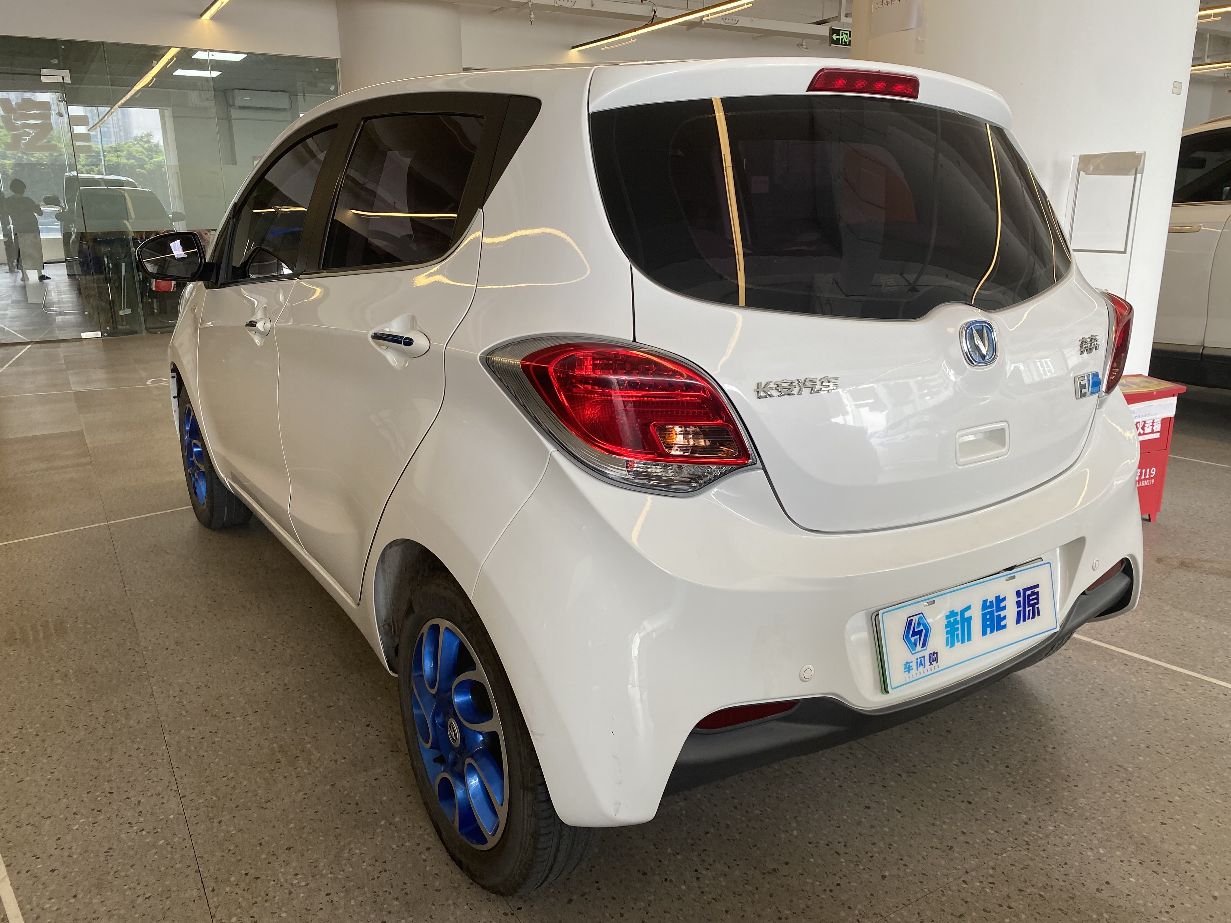 Changan BenBen EV 2018 изображение автомобиля #6