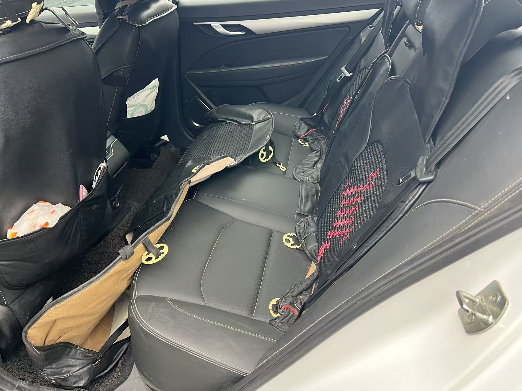 Emgrand 2018 #6 Emgrand 2018 car image #6