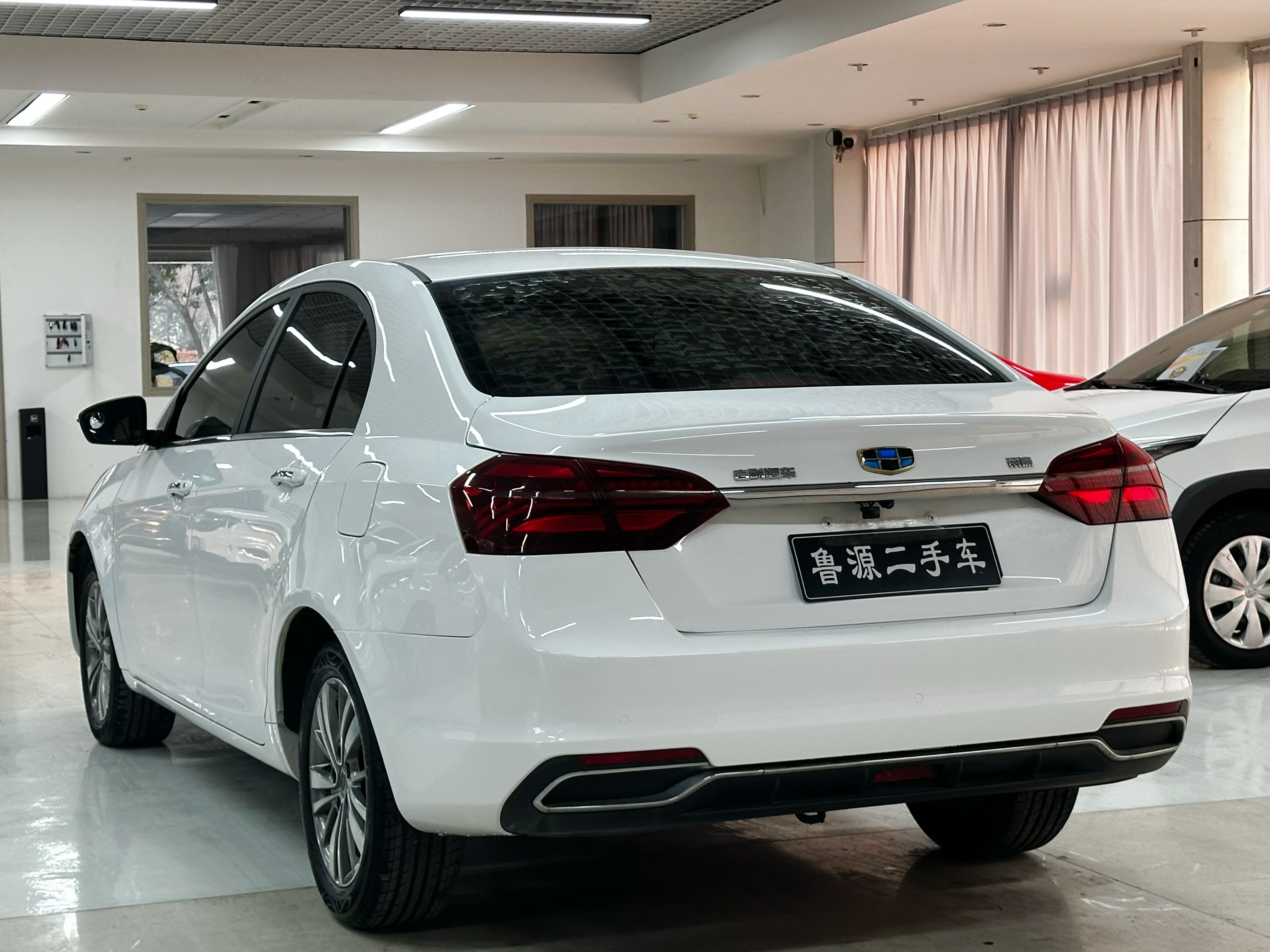 GEELY Emgrand 2018 #6 GEELY Emgrand 2018 car image #6