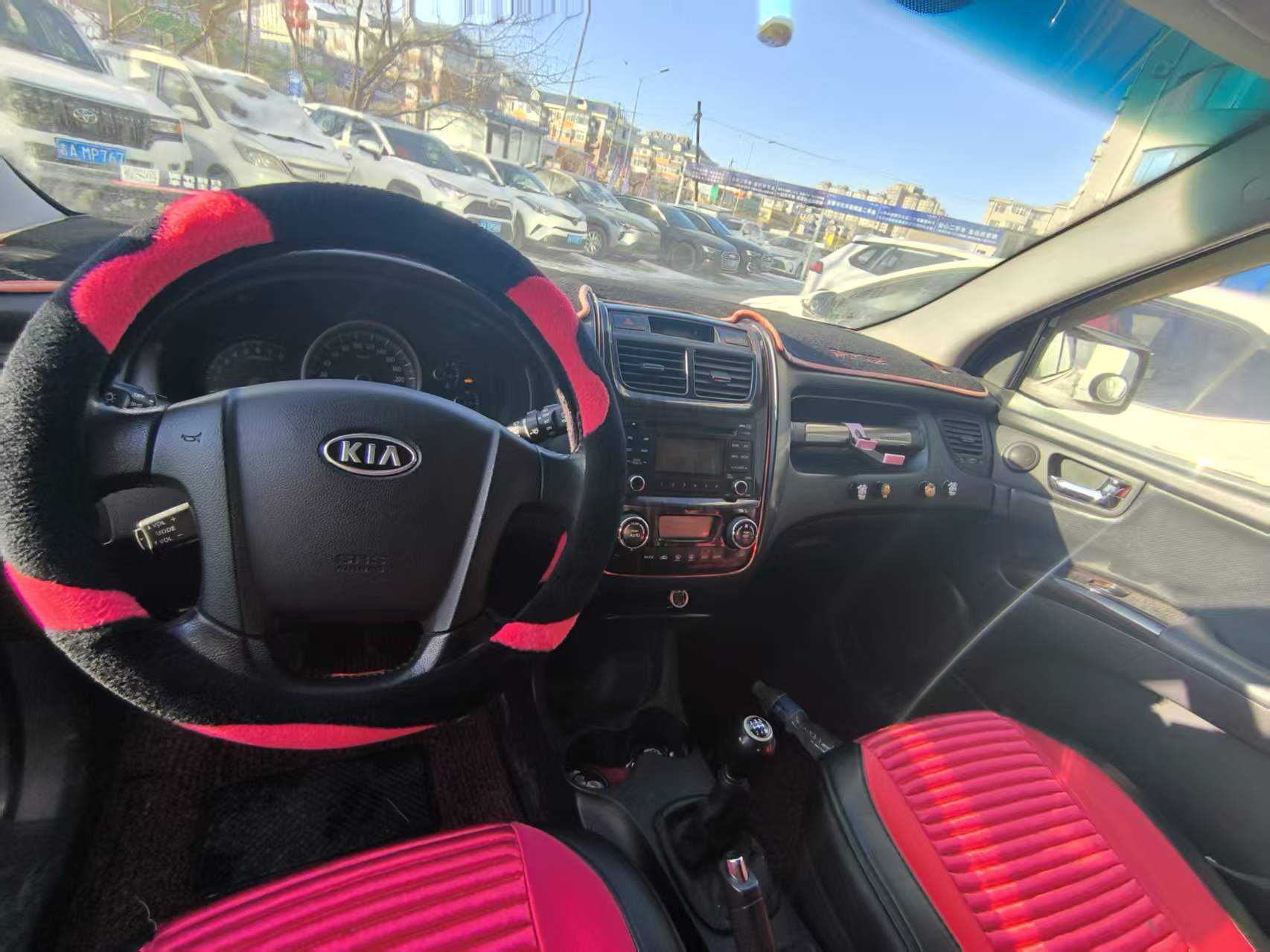 起亚 狮跑 2010 汽车图片 #6