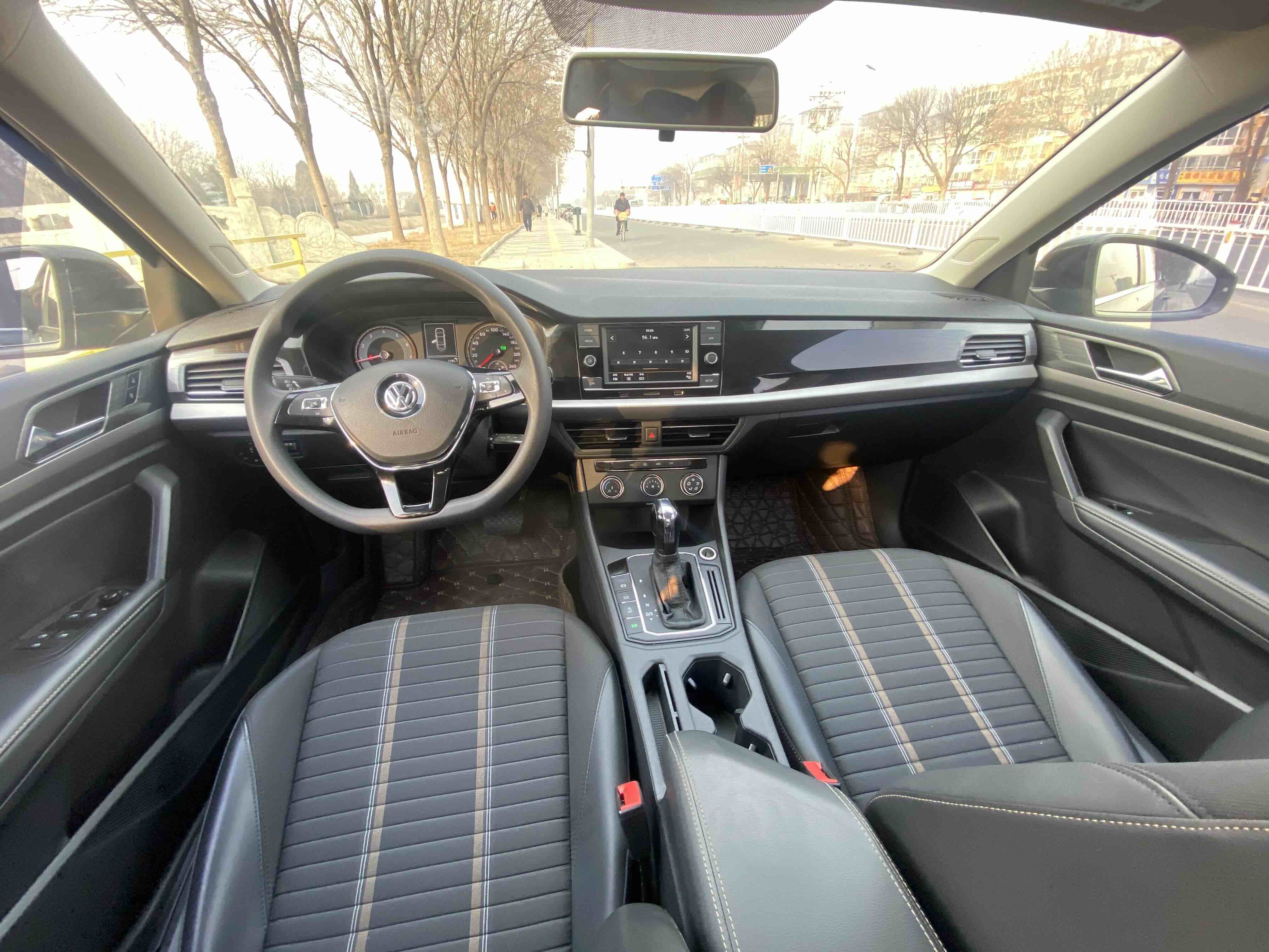 Volkswagen Lavida 2019 car image #6