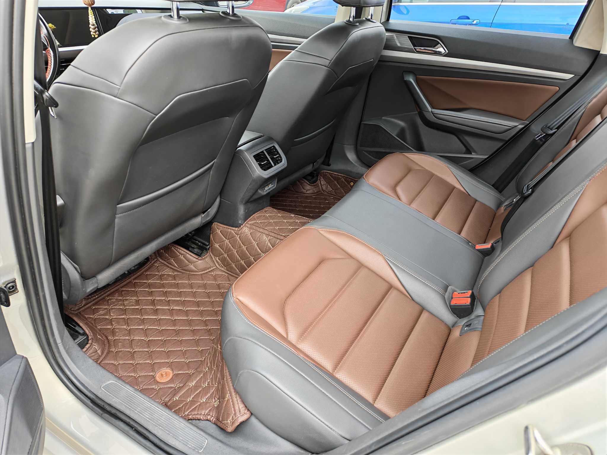 Volkswagen Lavida 2019 car image #6