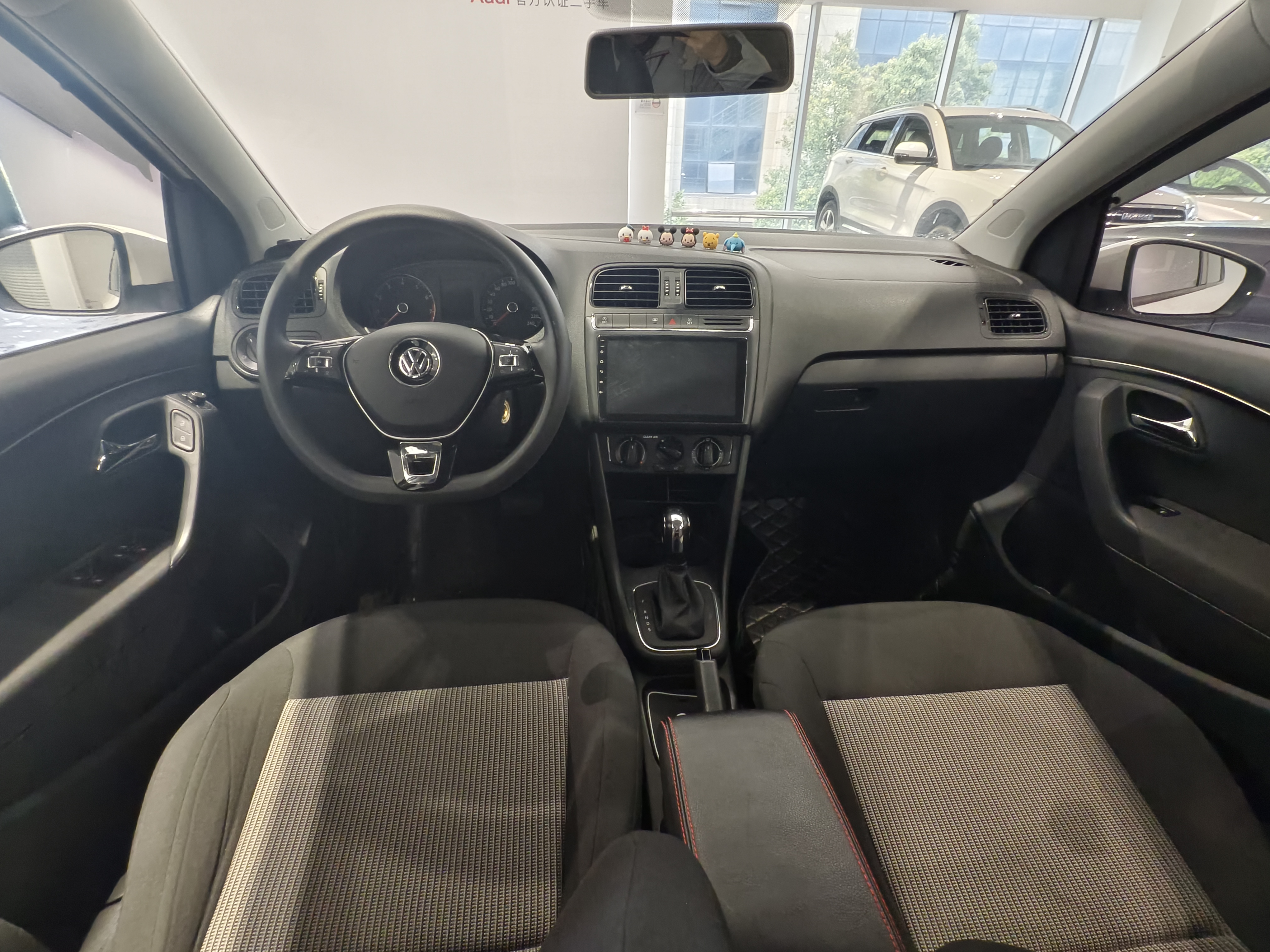 Polo 2019 #6 Polo 2019 car image #6