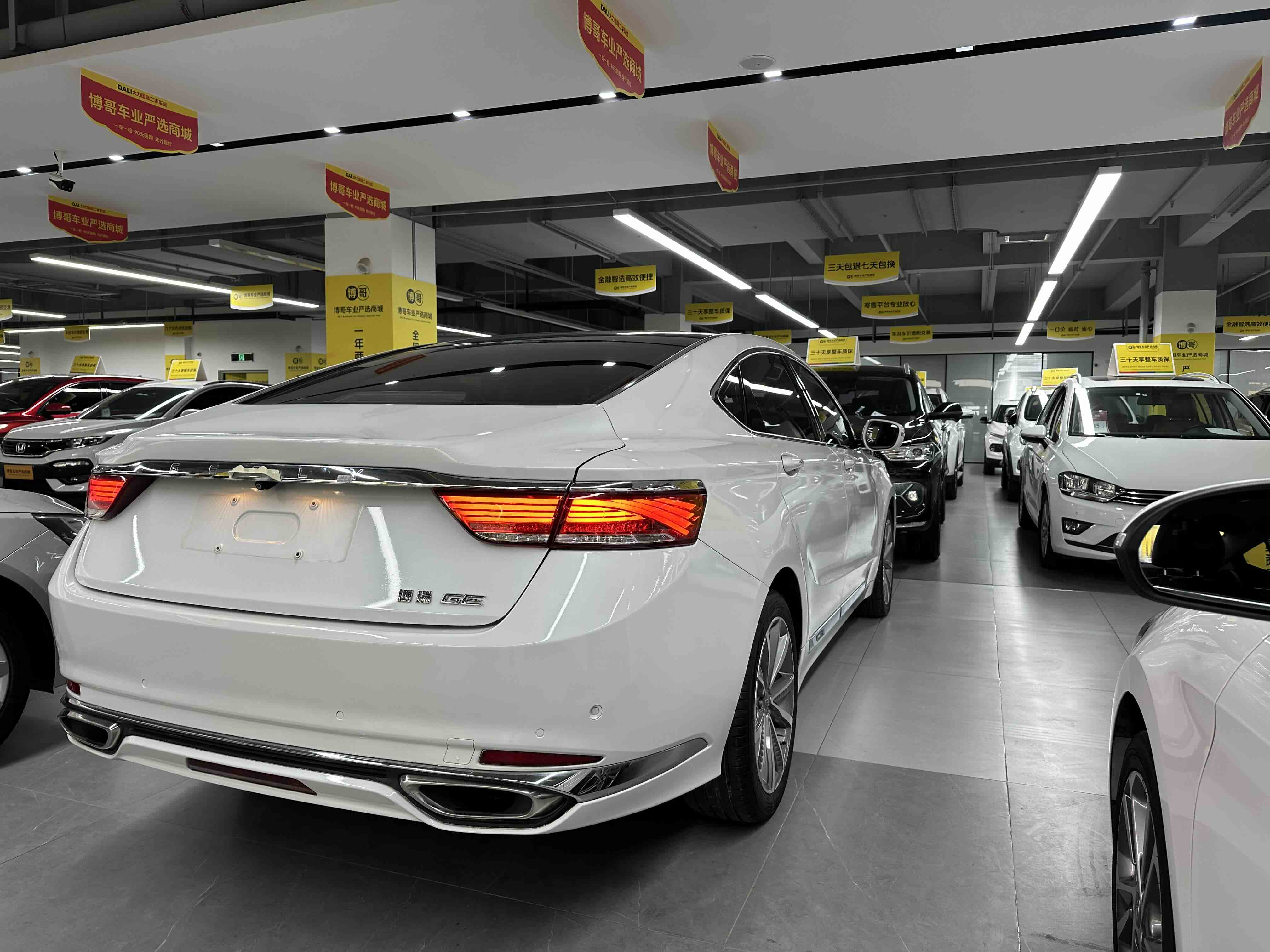 GEELY Ulion New Energy 2018 car image #6