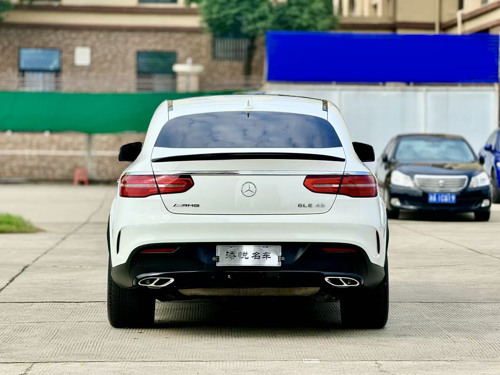 Mercedes-Benz GLE Coupe AMG 2018 car image #6